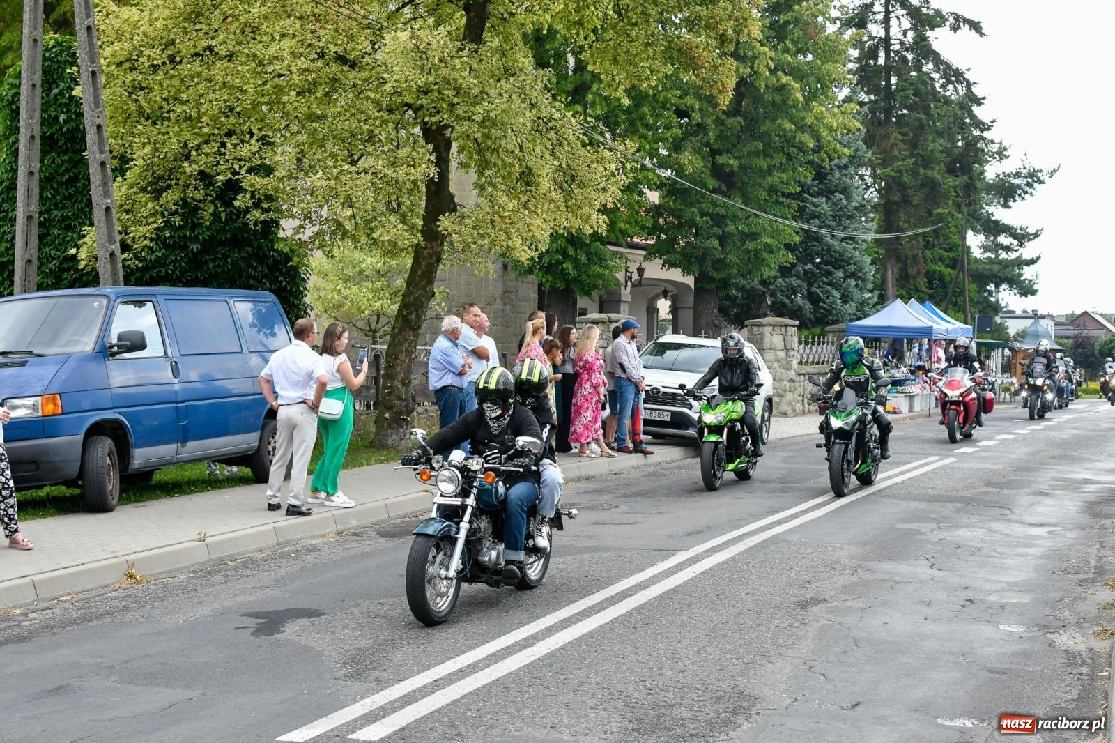 Zdjęcie w galerii na portalu naszraciborz.pl: Parada motocyklistów w Pogrzebieniu [FOTO i WIDEO] wiadomości z regionu