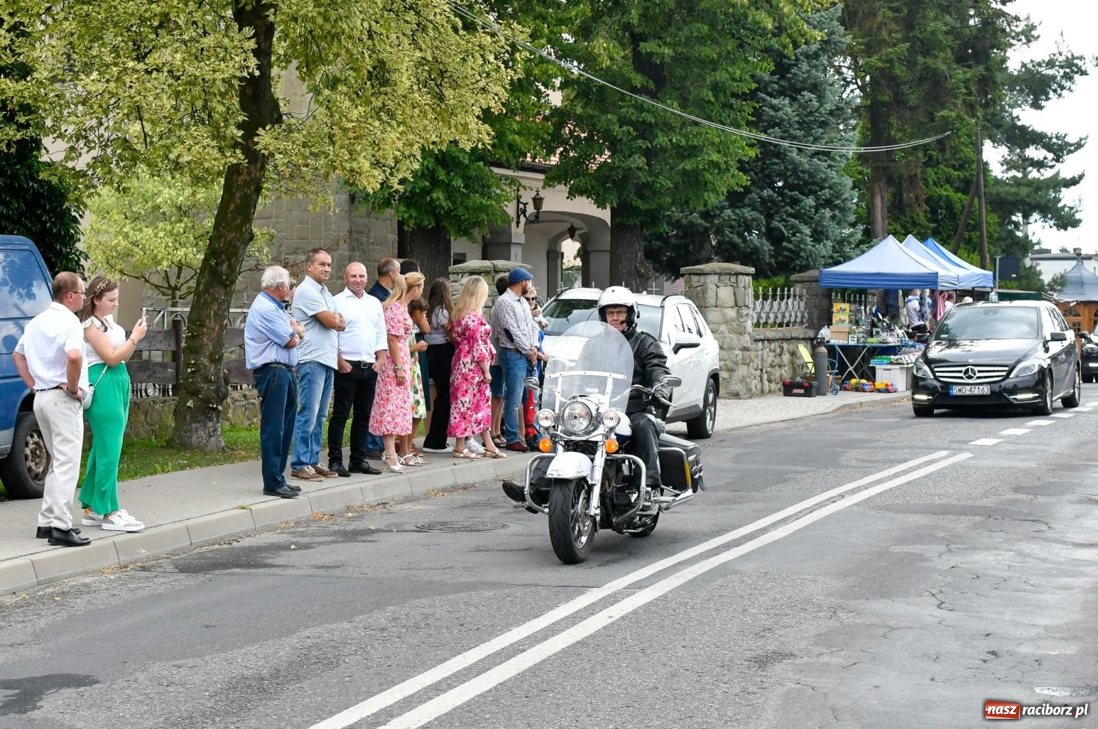 Zdjęcie w galerii na portalu naszraciborz.pl: Parada motocyklistów w Pogrzebieniu [FOTO i WIDEO] wiadomości z regionu