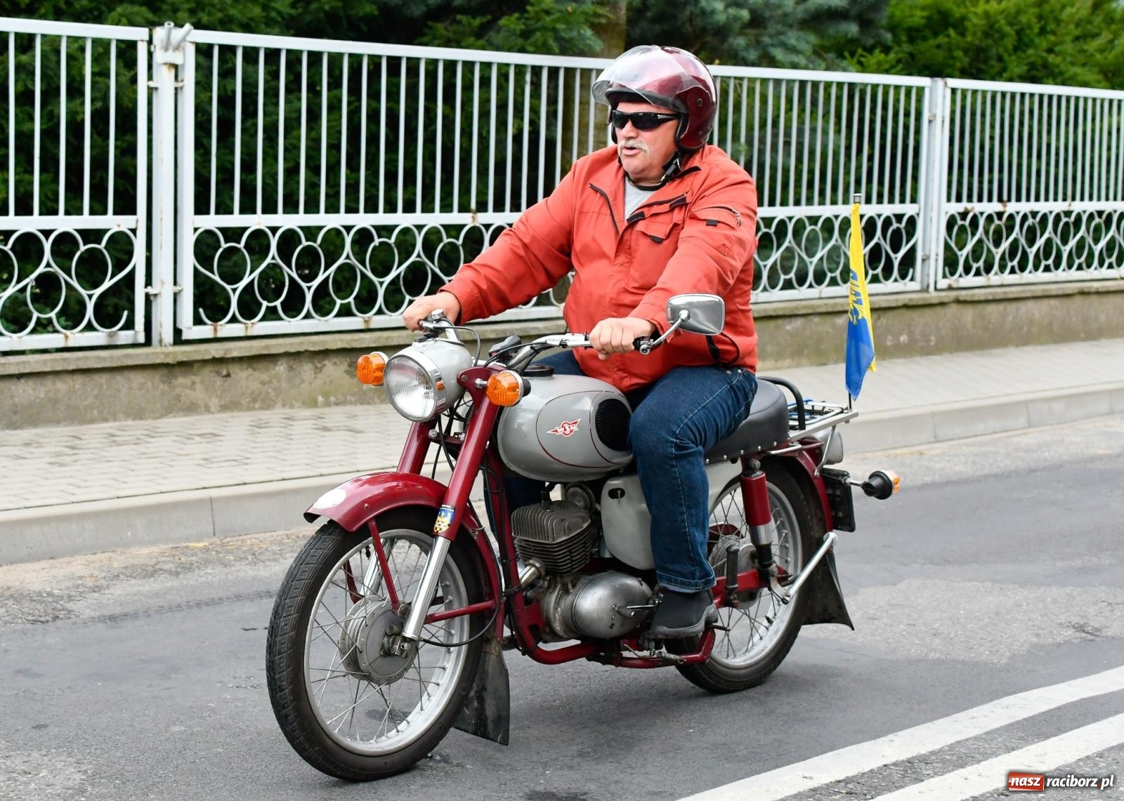 Zdjęcie w galerii na portalu naszraciborz.pl: Parada motocyklistów w Pogrzebieniu [FOTO i WIDEO] wiadomości z regionu