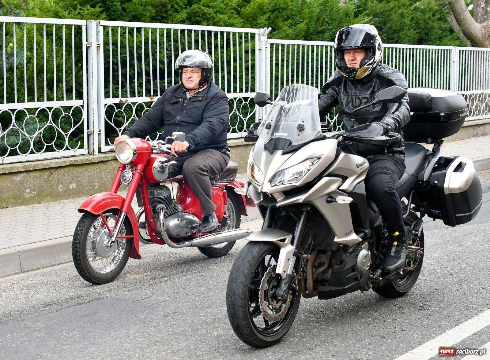 Zdjęcie w galerii na portalu naszraciborz.pl: Parada motocyklistów w Pogrzebieniu [FOTO i WIDEO] wiadomości z regionu