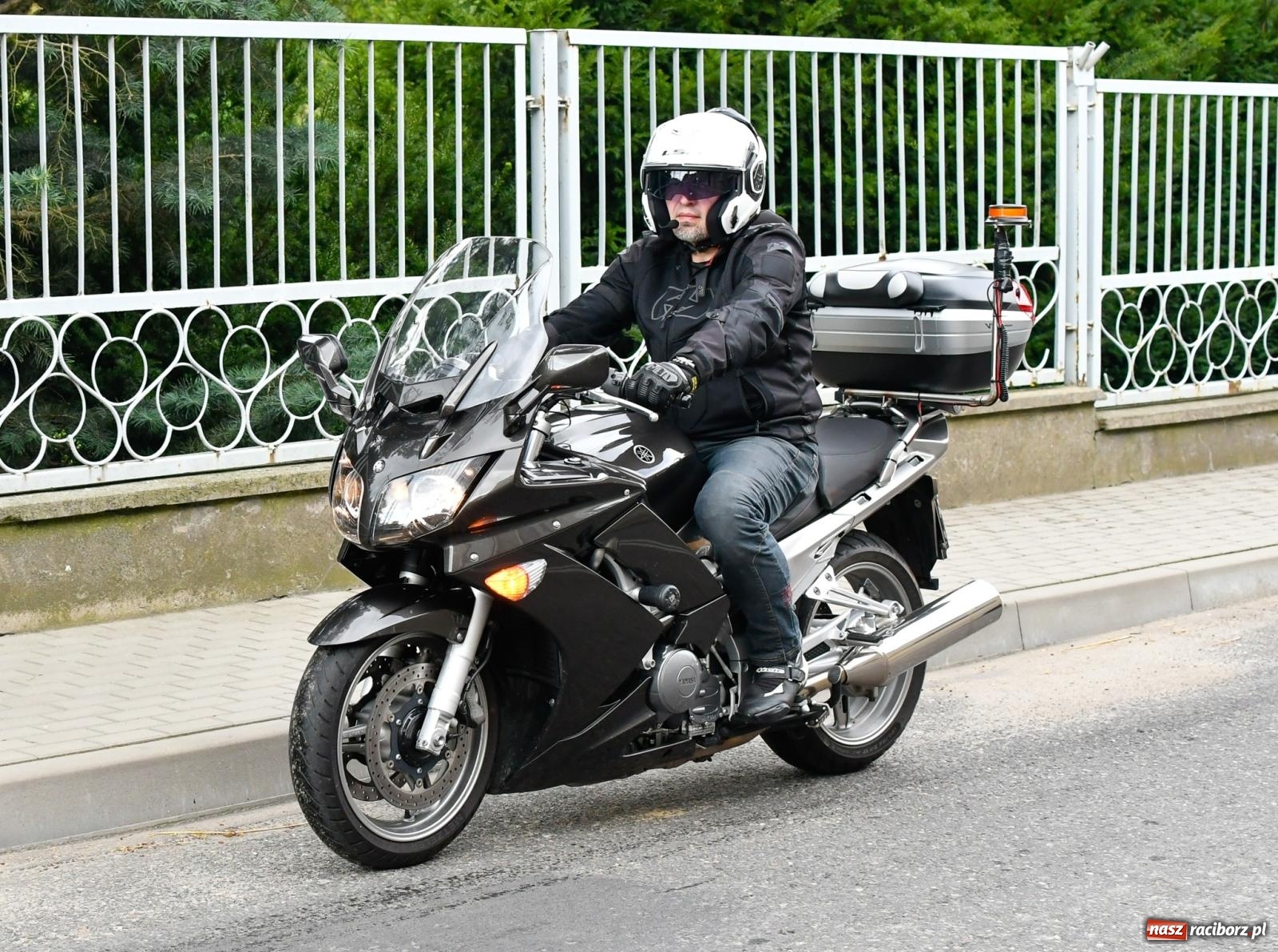 Zdjęcie w galerii na portalu naszraciborz.pl: Parada motocyklistów w Pogrzebieniu [FOTO i WIDEO] wiadomości z regionu