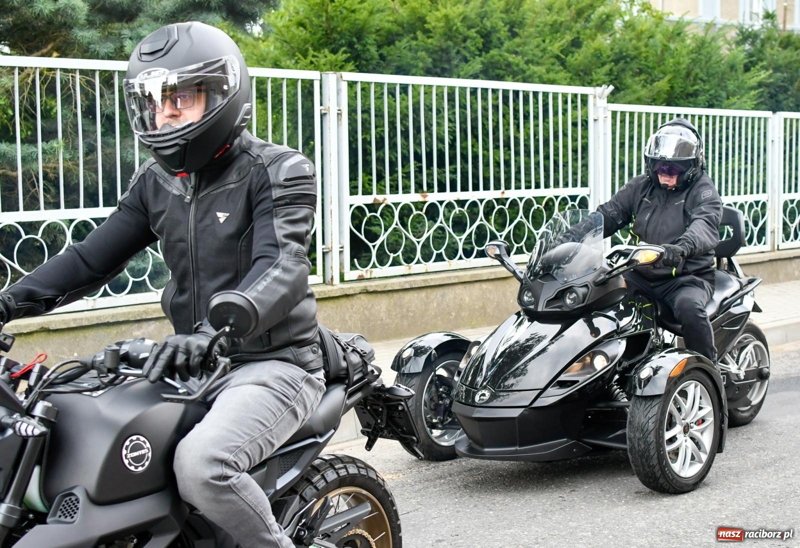 Zdjęcie w galerii na portalu naszraciborz.pl: Parada motocyklistów w Pogrzebieniu [FOTO i WIDEO] wiadomości z regionu