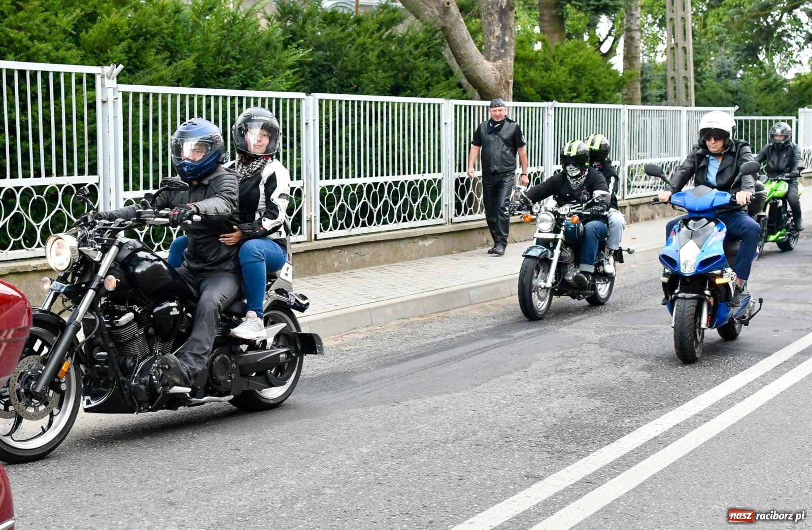 Zdjęcie w galerii na portalu naszraciborz.pl: Parada motocyklistów w Pogrzebieniu [FOTO i WIDEO] wiadomości z regionu