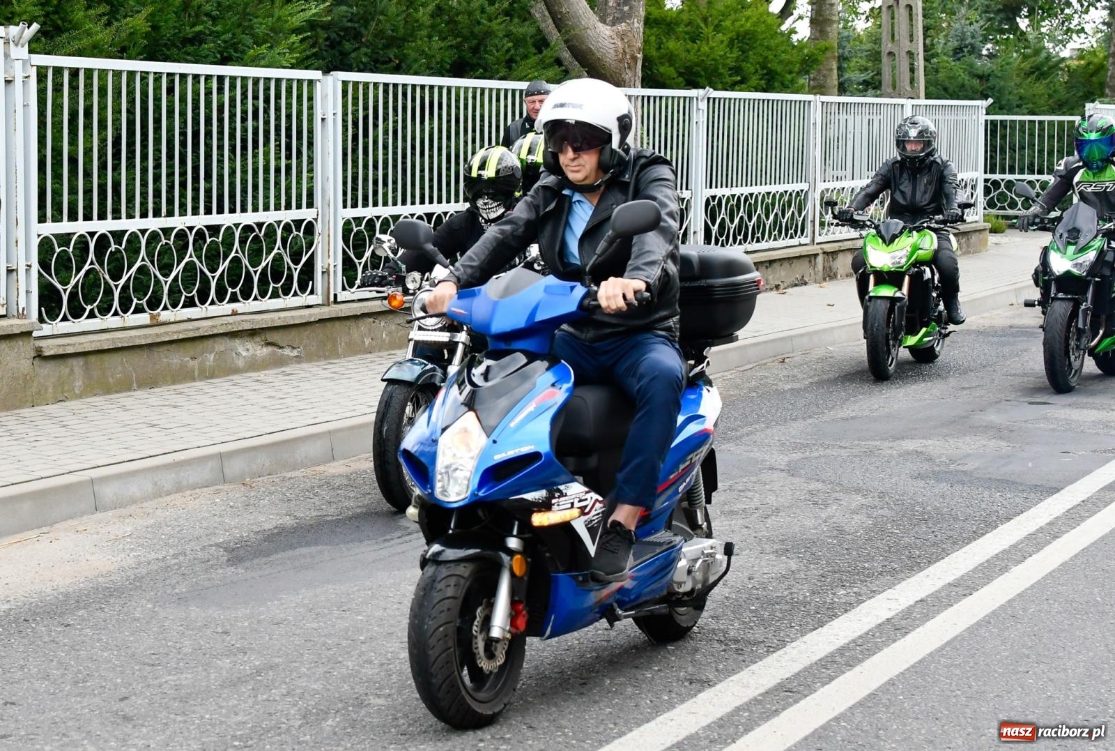 Zdjęcie w galerii na portalu naszraciborz.pl: Parada motocyklistów w Pogrzebieniu [FOTO i WIDEO] wiadomości z regionu