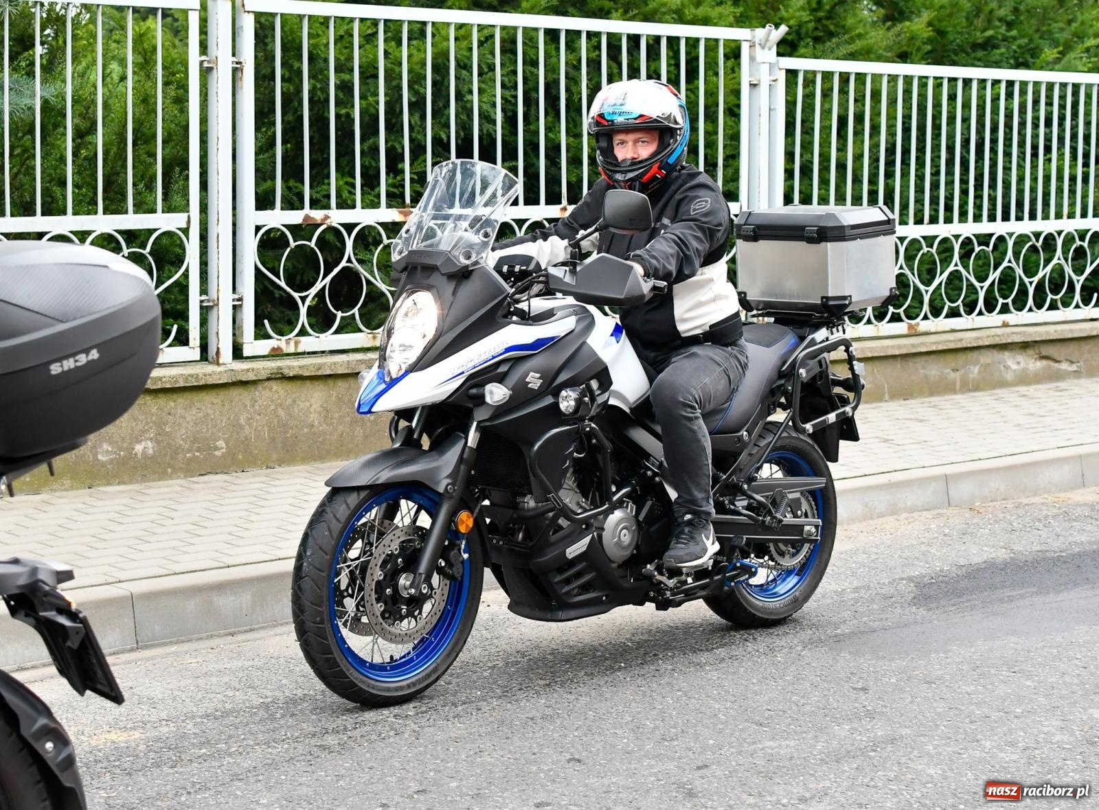 Zdjęcie w galerii na portalu naszraciborz.pl: Parada motocyklistów w Pogrzebieniu [FOTO i WIDEO] wiadomości z regionu