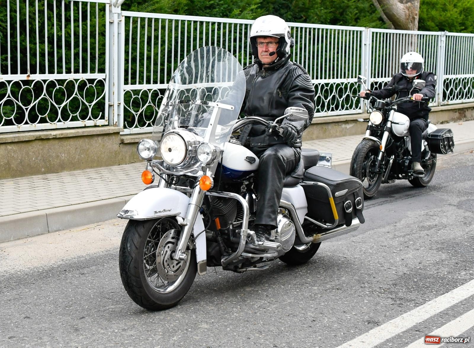 Zdjęcie w galerii na portalu naszraciborz.pl: Parada motocyklistów w Pogrzebieniu [FOTO i WIDEO] wiadomości z regionu