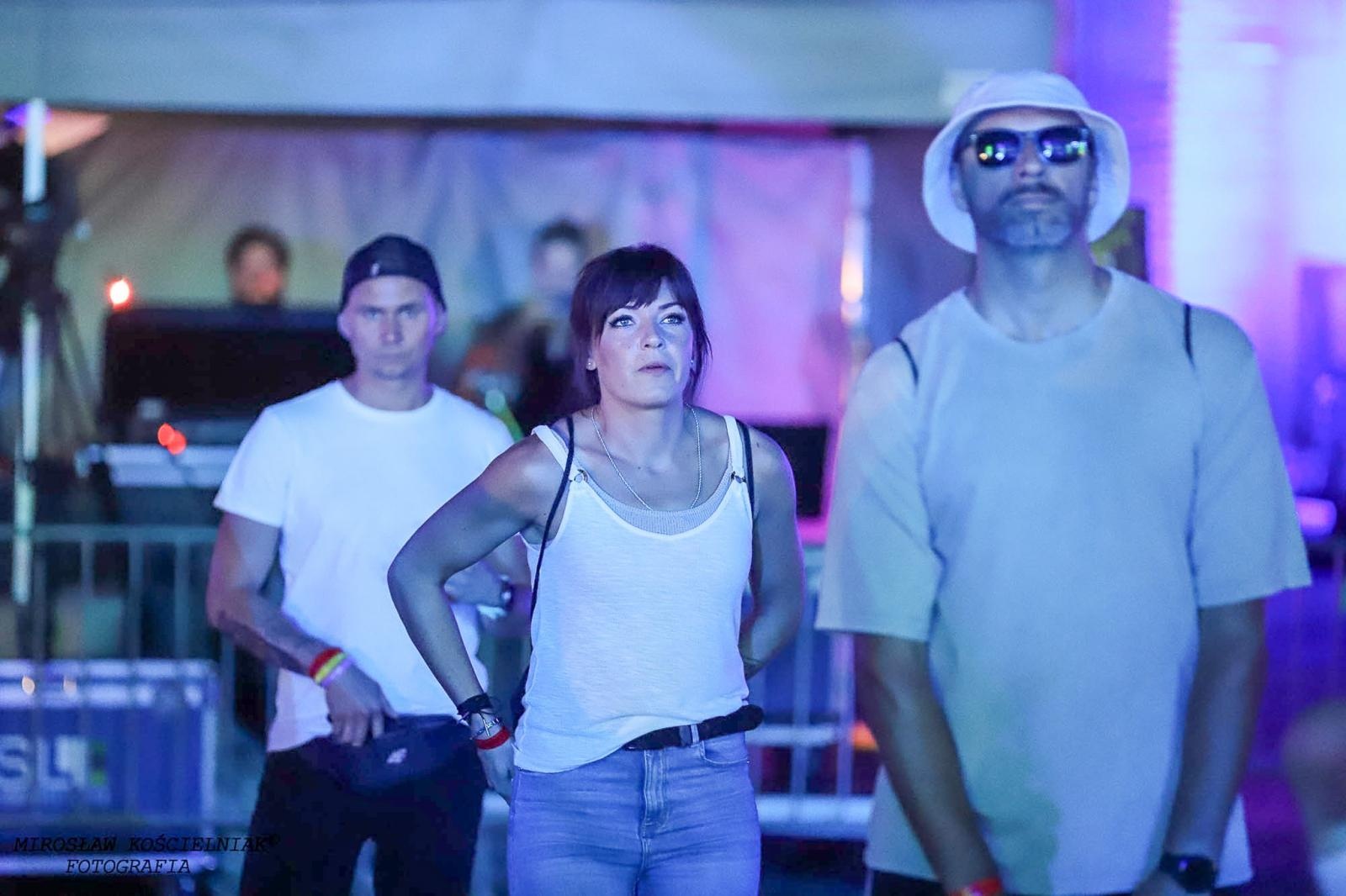 Zdjęcie w galerii na portalu naszraciborz.pl: Full Moon 2024. Tak bawiono się na zamkowym dziedzińcu wiadomości z regionu