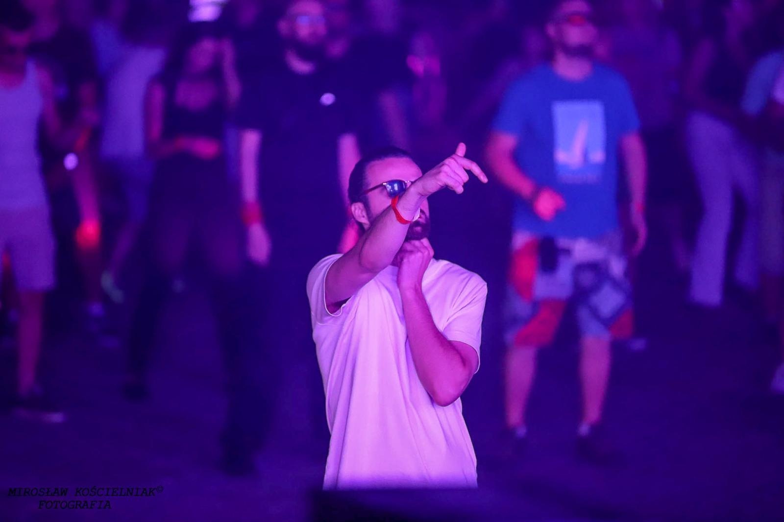 Zdjęcie w galerii na portalu naszraciborz.pl: Full Moon 2024. Tak bawiono się na zamkowym dziedzińcu wiadomości z regionu