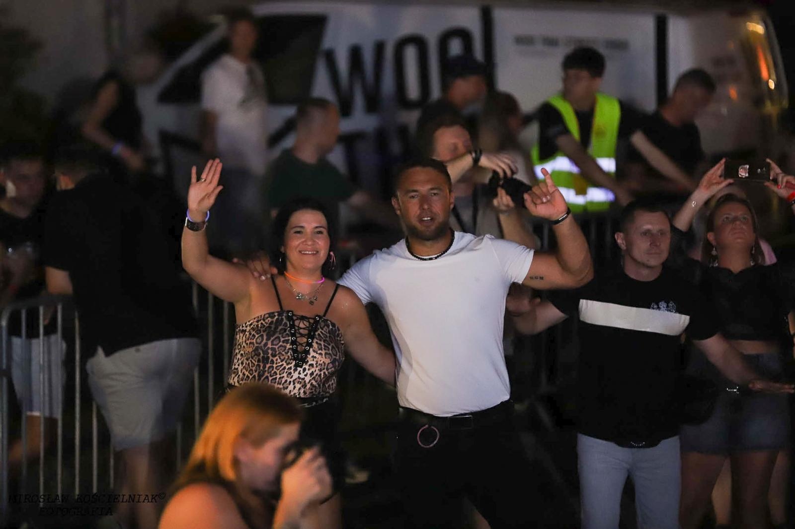 Zdjęcie w galerii na portalu naszraciborz.pl: Full Moon 2024. Tak bawiono się na zamkowym dziedzińcu wiadomości z regionu