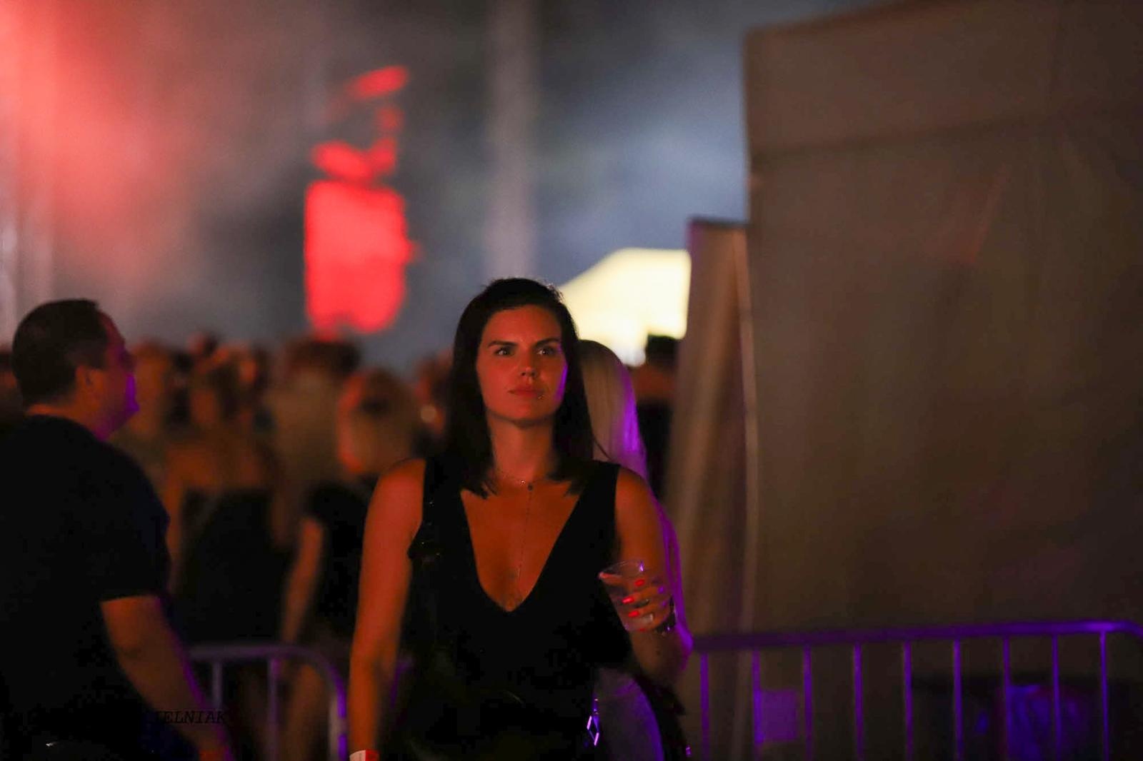 Zdjęcie w galerii na portalu naszraciborz.pl: Full Moon 2024. Tak bawiono się na zamkowym dziedzińcu wiadomości z regionu