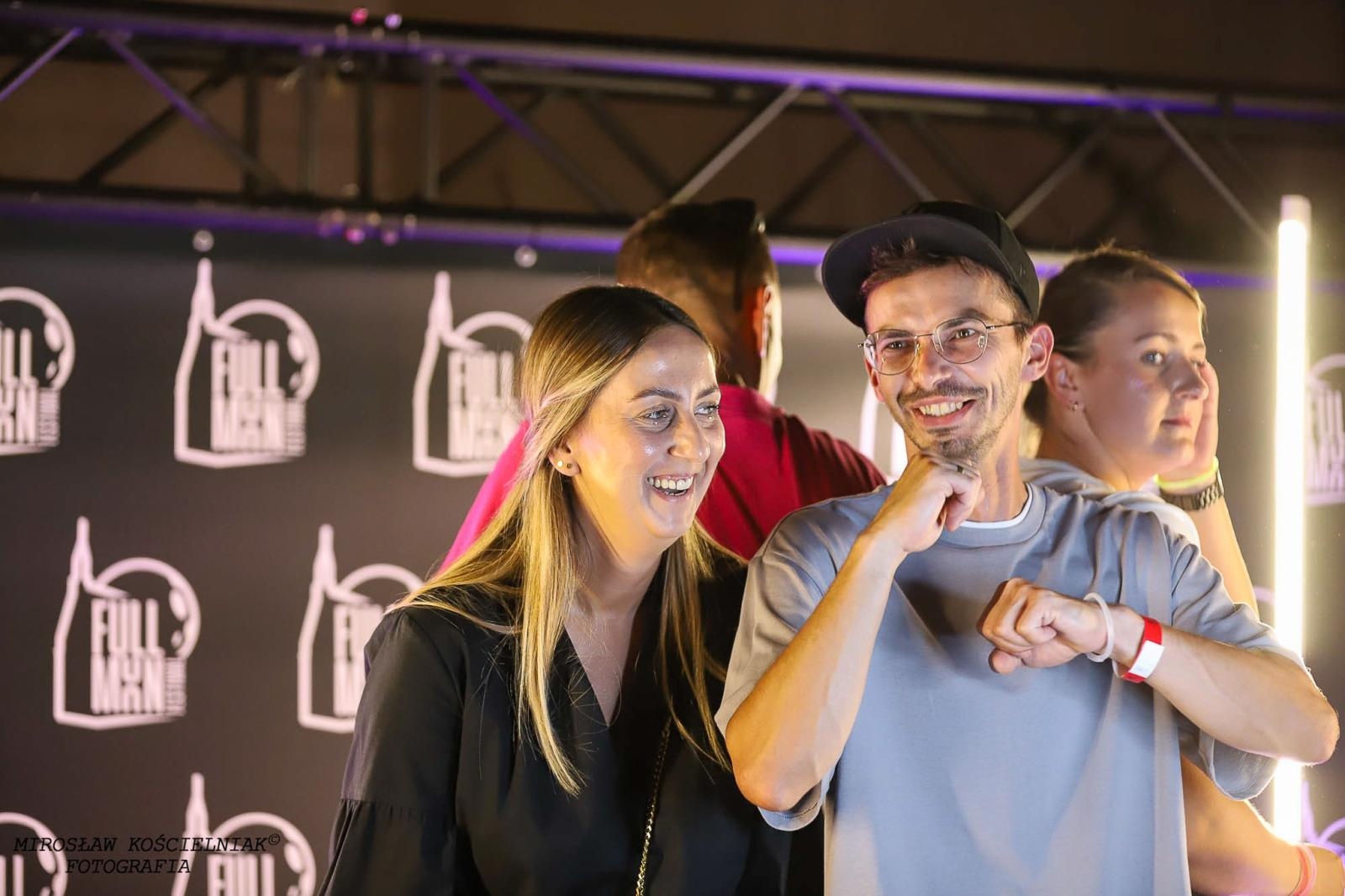 Zdjęcie w galerii na portalu naszraciborz.pl: Full Moon 2024. Tak bawiono się na zamkowym dziedzińcu wiadomości z regionu