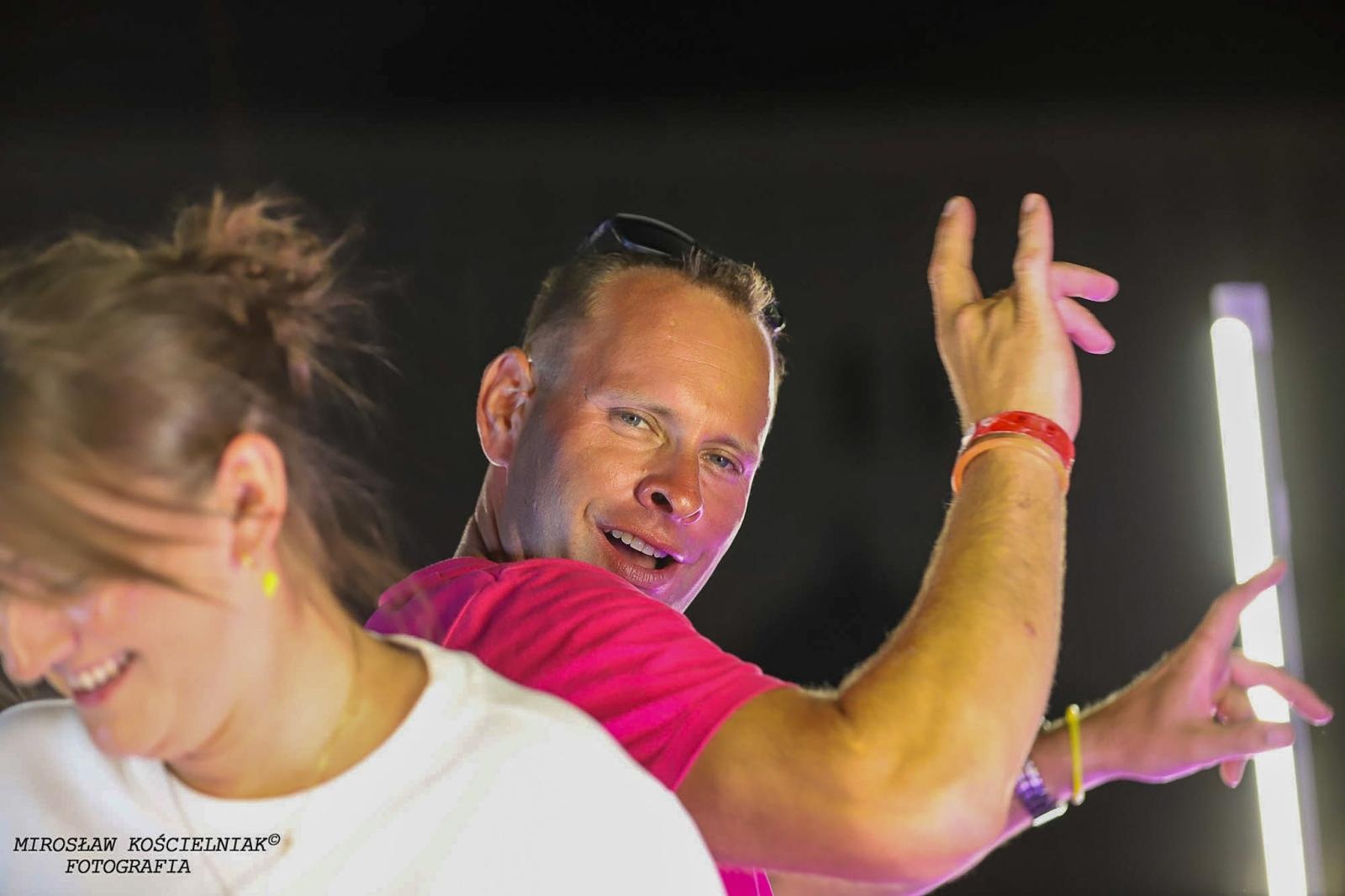 Zdjęcie w galerii na portalu naszraciborz.pl: Full Moon 2024. Tak bawiono się na zamkowym dziedzińcu wiadomości z regionu