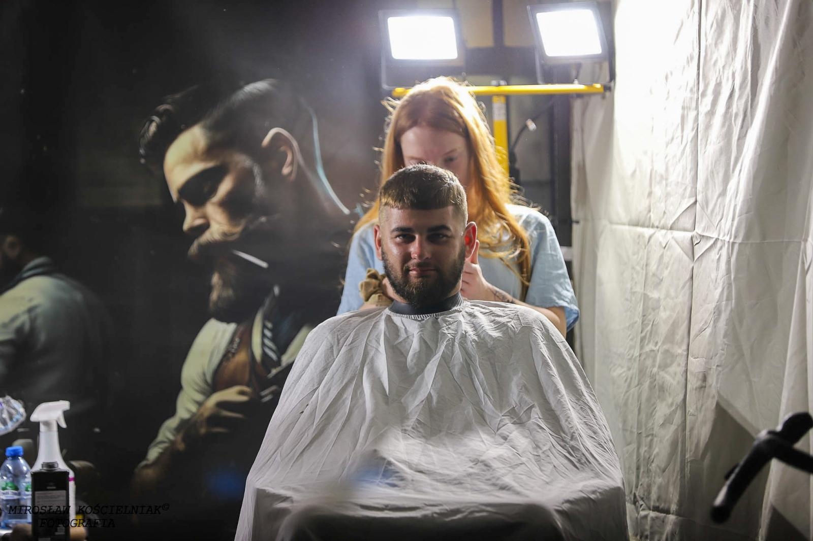 Zdjęcie w galerii na portalu naszraciborz.pl: Full Moon 2024. Tak bawiono się na zamkowym dziedzińcu wiadomości z regionu