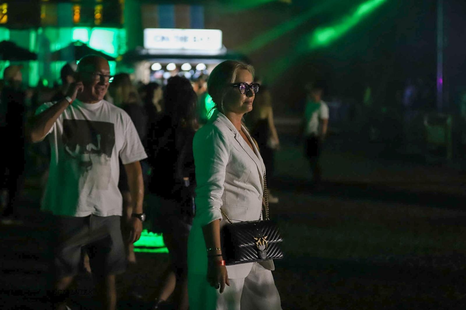 Zdjęcie w galerii na portalu naszraciborz.pl: Full Moon 2024. Tak bawiono się na zamkowym dziedzińcu wiadomości z regionu