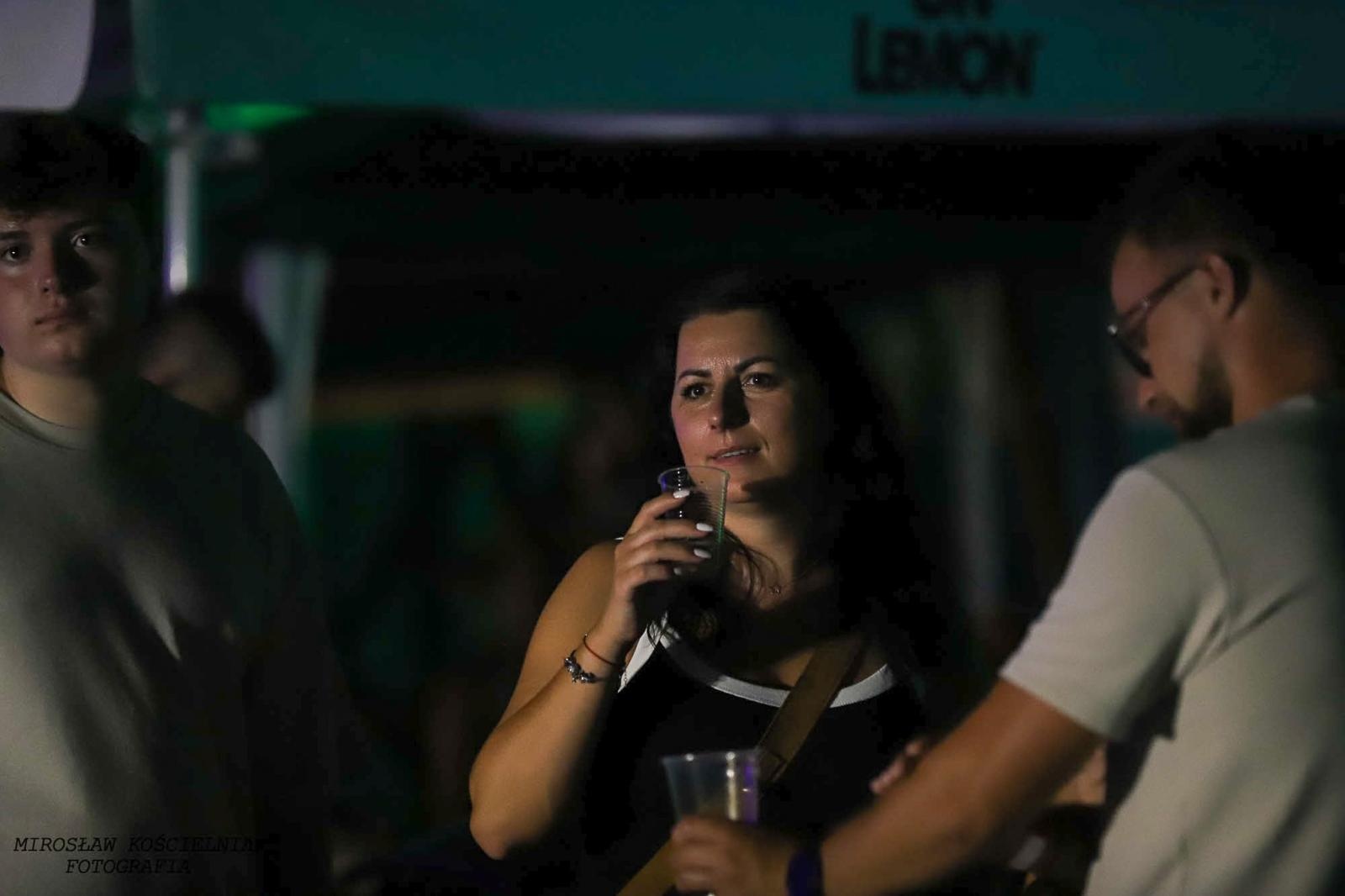 Zdjęcie w galerii na portalu naszraciborz.pl: Full Moon 2024. Tak bawiono się na zamkowym dziedzińcu wiadomości z regionu