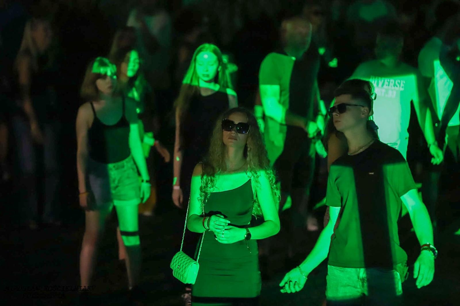 Zdjęcie w galerii na portalu naszraciborz.pl: Full Moon 2024. Tak bawiono się na zamkowym dziedzińcu wiadomości z regionu