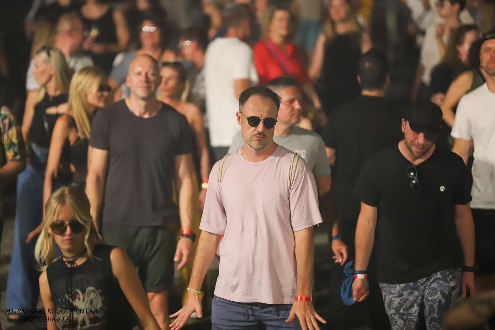 Zdjęcie w galerii na portalu naszraciborz.pl: Full Moon 2024. Tak bawiono się na zamkowym dziedzińcu wiadomości z regionu