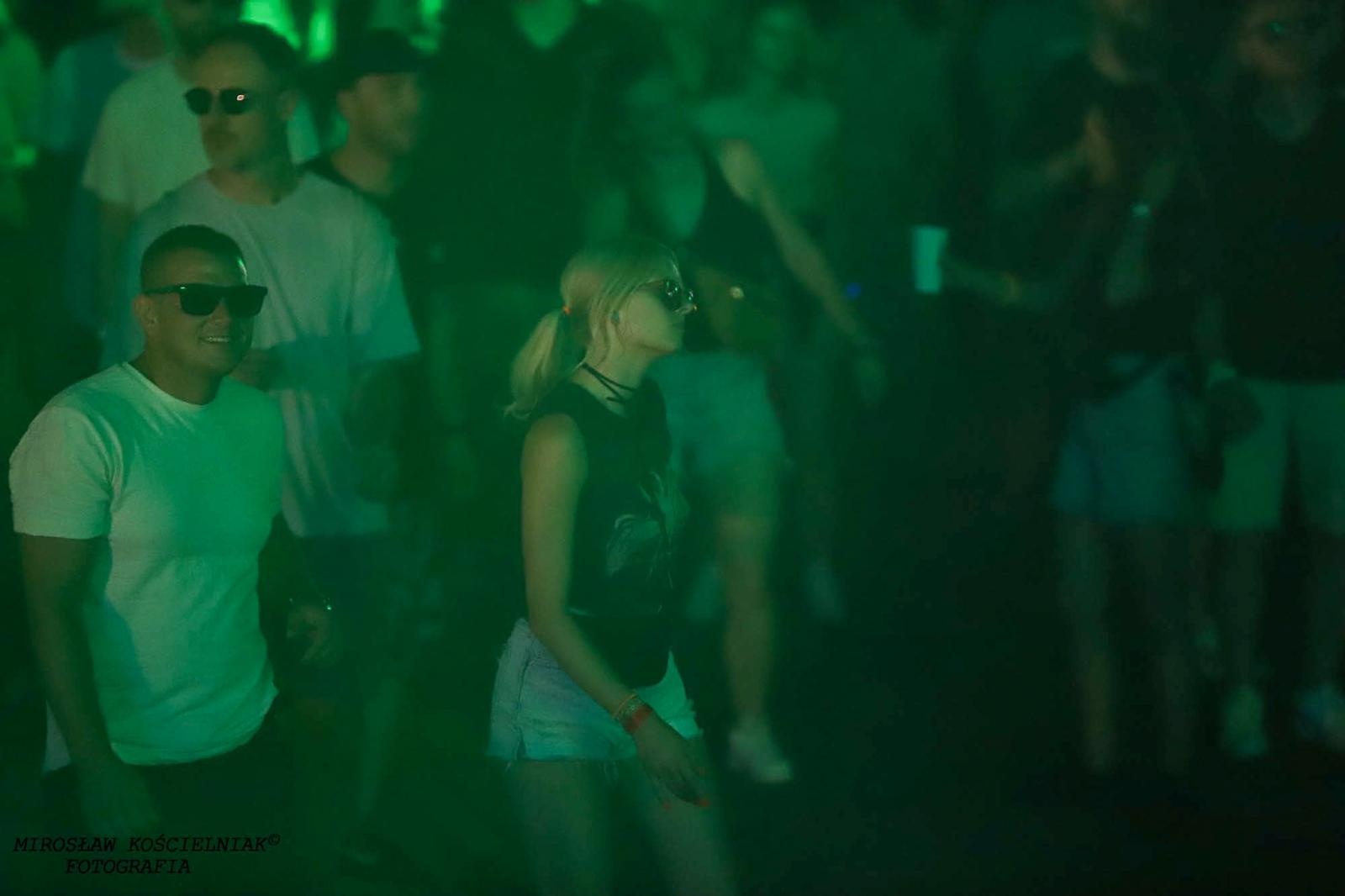 Zdjęcie w galerii na portalu naszraciborz.pl: Full Moon 2024. Tak bawiono się na zamkowym dziedzińcu wiadomości z regionu