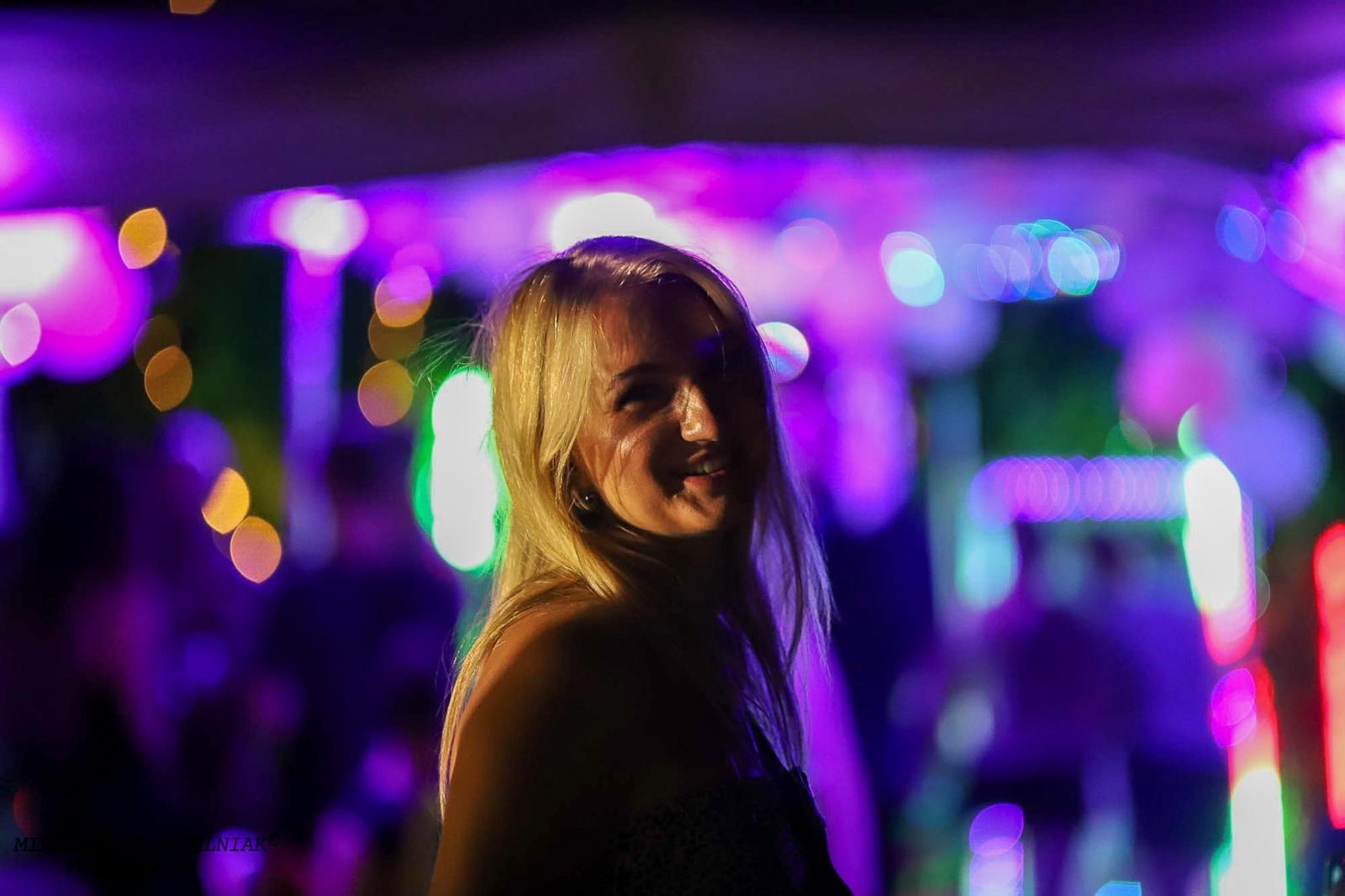 Zdjęcie w galerii na portalu naszraciborz.pl: Full Moon 2024. Tak bawiono się na zamkowym dziedzińcu wiadomości z regionu