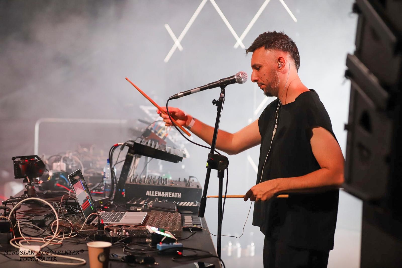 Zdjęcie w galerii na portalu naszraciborz.pl: Full Moon 2024. Tak bawiono się na zamkowym dziedzińcu wiadomości z regionu