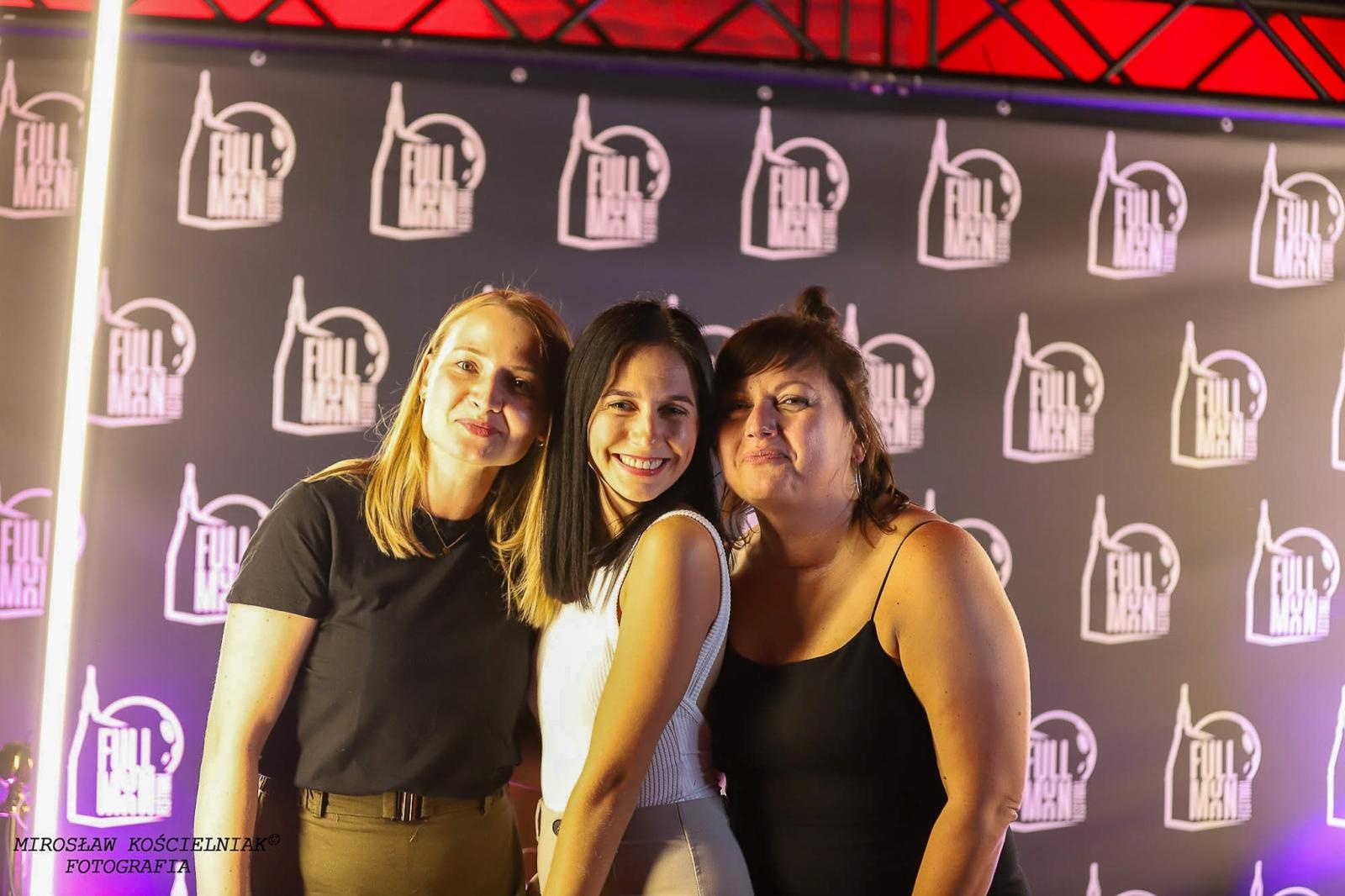 Zdjęcie w galerii na portalu naszraciborz.pl: Full Moon 2024. Tak bawiono się na zamkowym dziedzińcu wiadomości z regionu