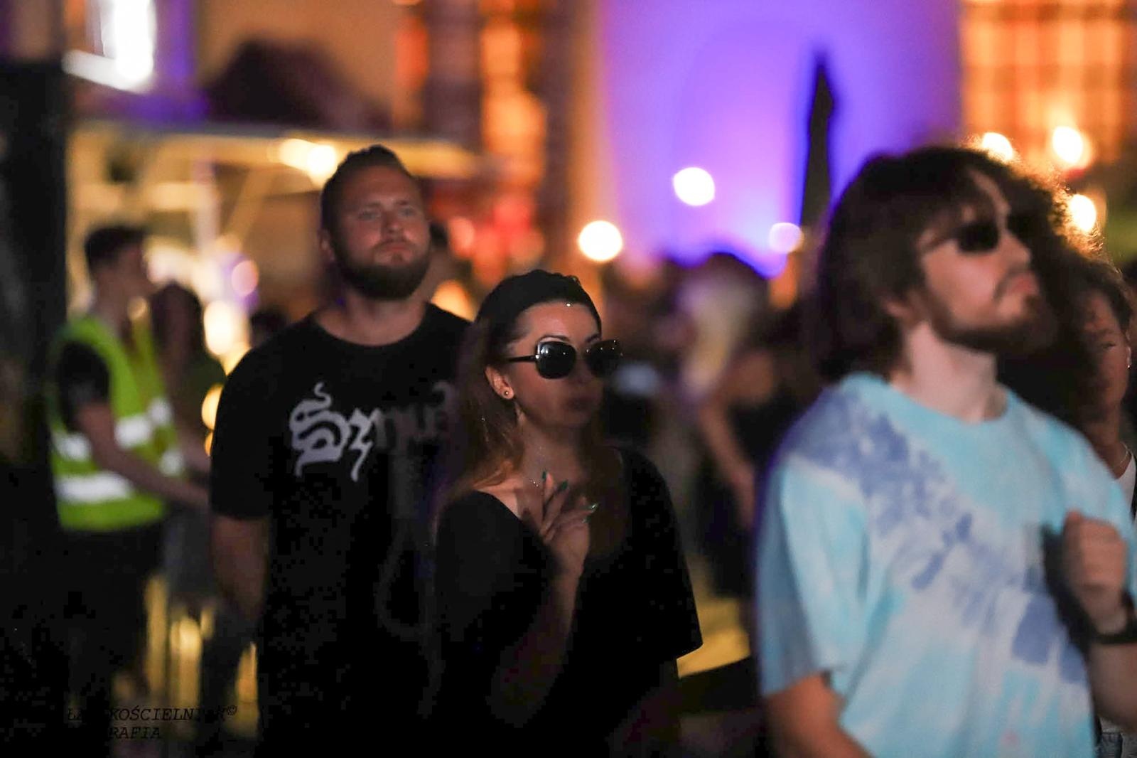 Zdjęcie w galerii na portalu naszraciborz.pl: Full Moon 2024. Tak bawiono się na zamkowym dziedzińcu wiadomości z regionu