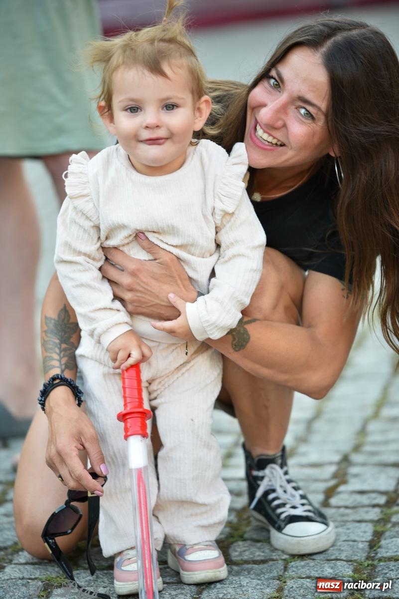 Zdjęcie w galerii na portalu naszraciborz.pl: Full Moon na Zamku Piastowskim w Raciborzu - dzień trzeci wiadomości z regionu