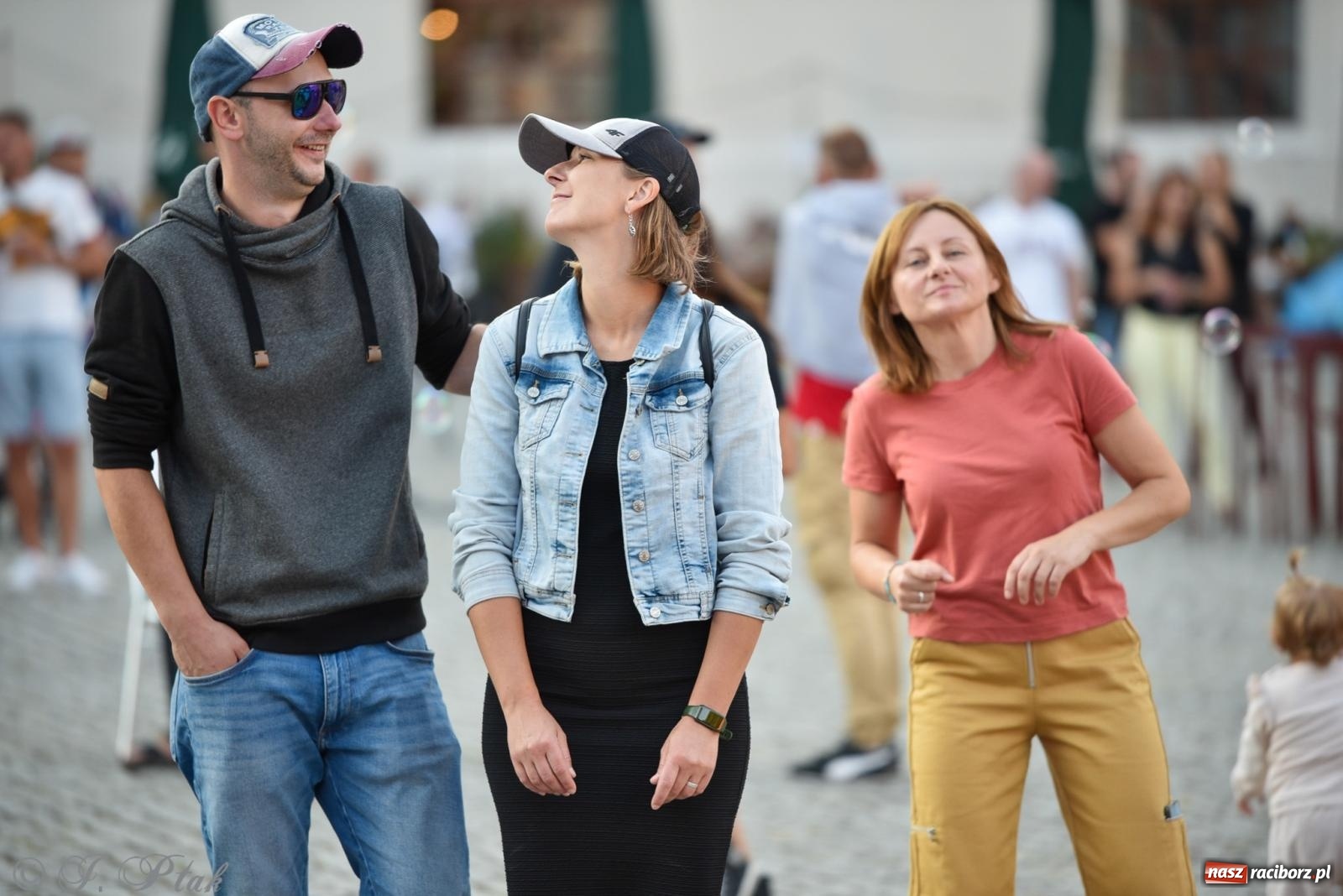 Zdjęcie w galerii na portalu naszraciborz.pl: Full Moon na Zamku Piastowskim w Raciborzu - dzień trzeci wiadomości z regionu