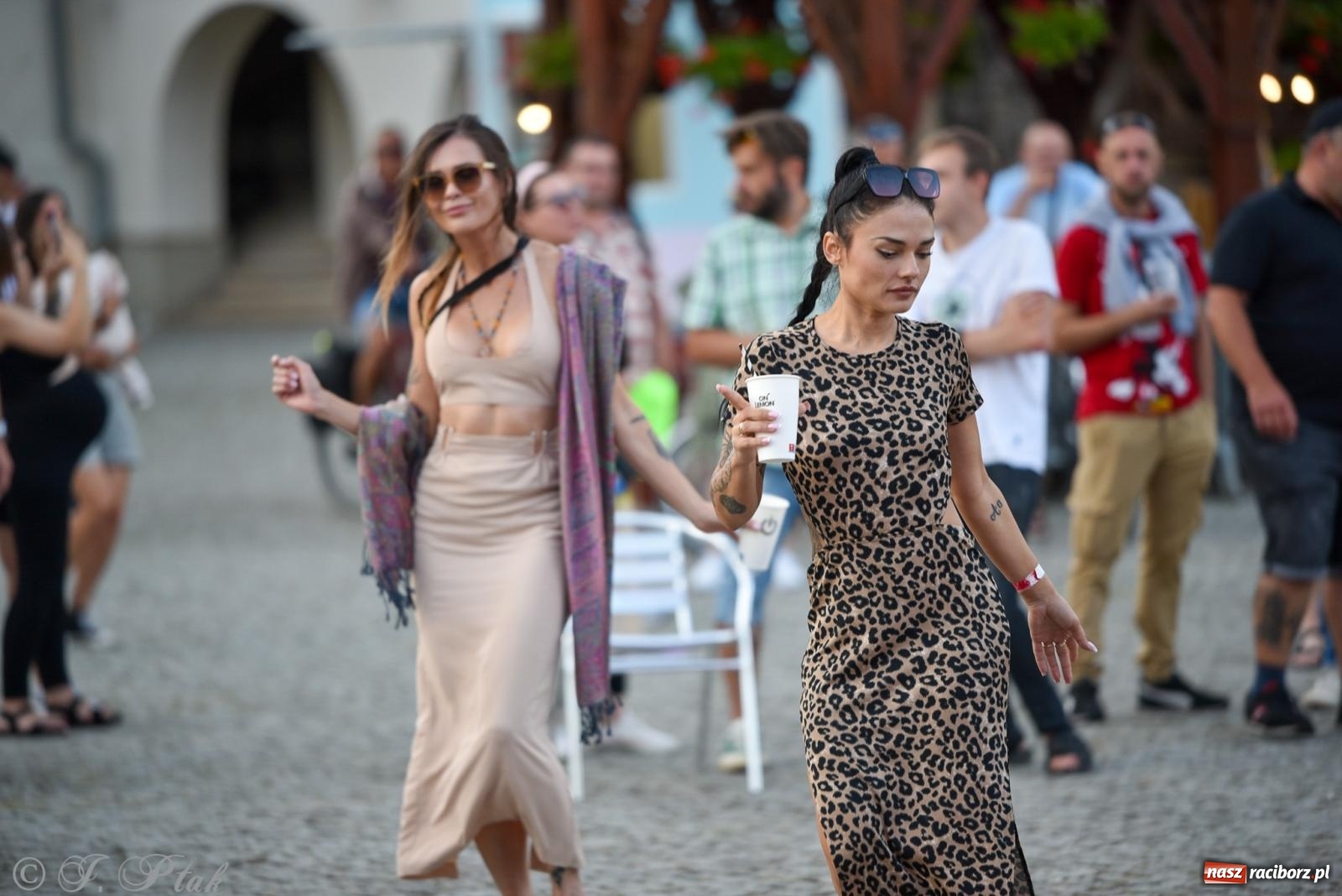 Zdjęcie w galerii na portalu naszraciborz.pl: Full Moon na Zamku Piastowskim w Raciborzu - dzień trzeci wiadomości z regionu