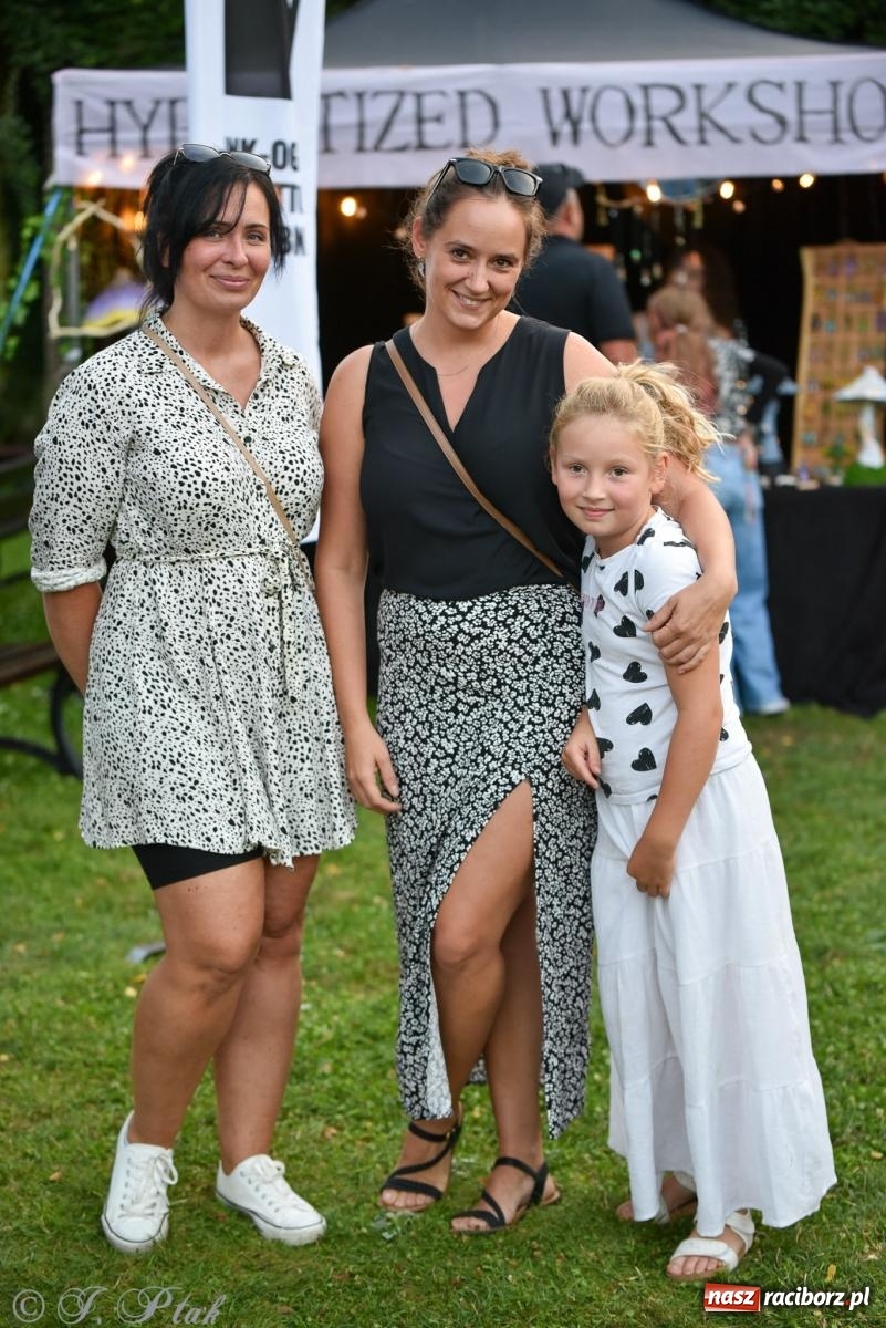 Zdjęcie w galerii na portalu naszraciborz.pl: Full Moon na Zamku Piastowskim w Raciborzu - dzień trzeci wiadomości z regionu