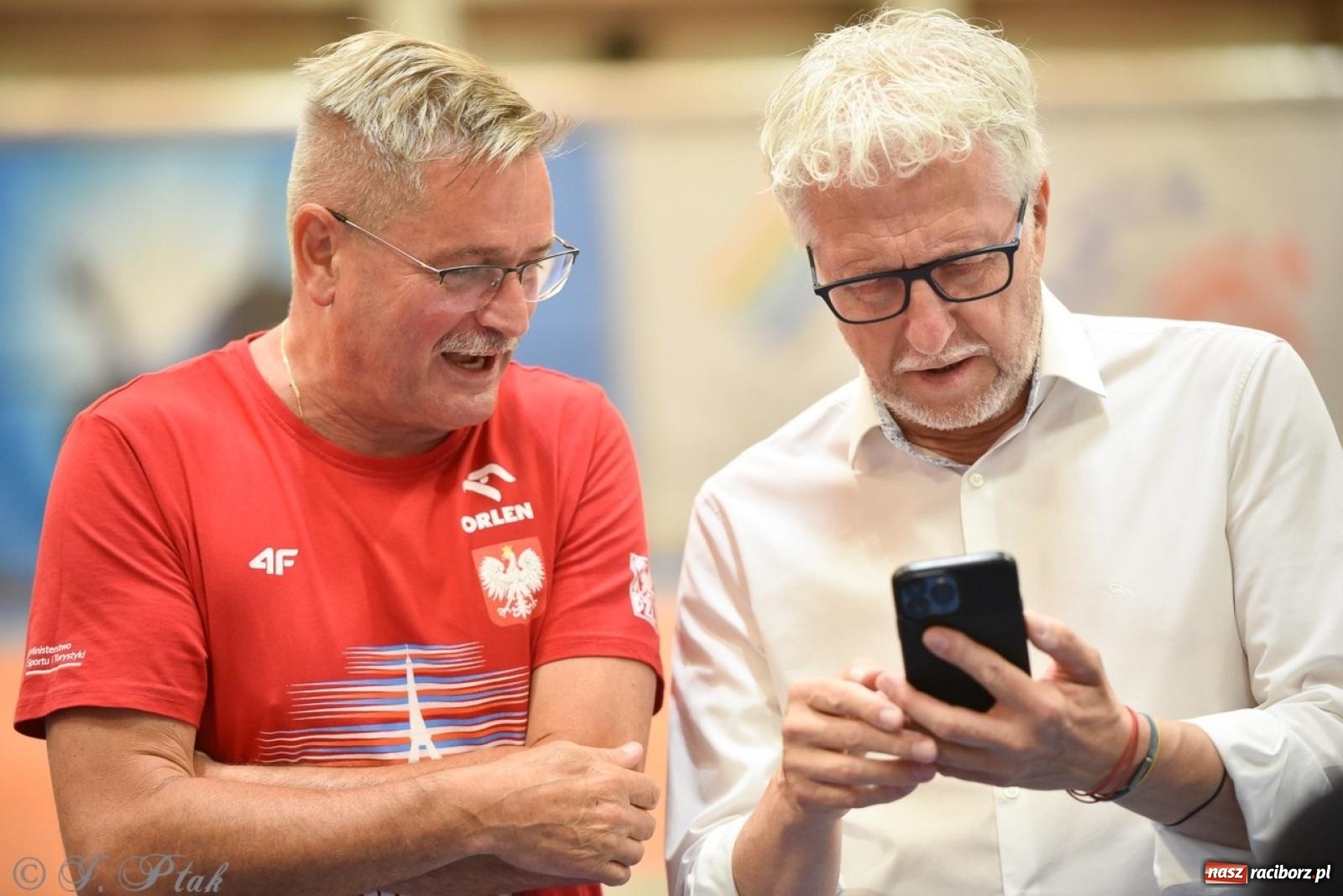 Zdjęcie w galerii na portalu naszraciborz.pl: W ZSOMS pożegnano raciborskich olimpijczyków. Mocno trzymamy kciuki! wiadomości z regionu