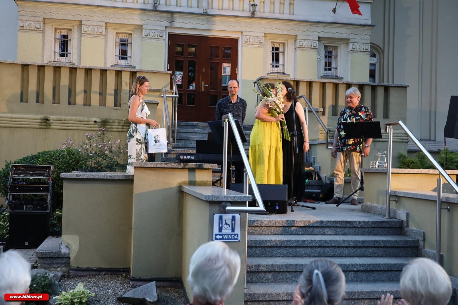 Zdjęcie w galerii na portalu naszraciborz.pl: Agnieszka Osiecka w raciborskiej Bibliotece! wiadomości z regionu