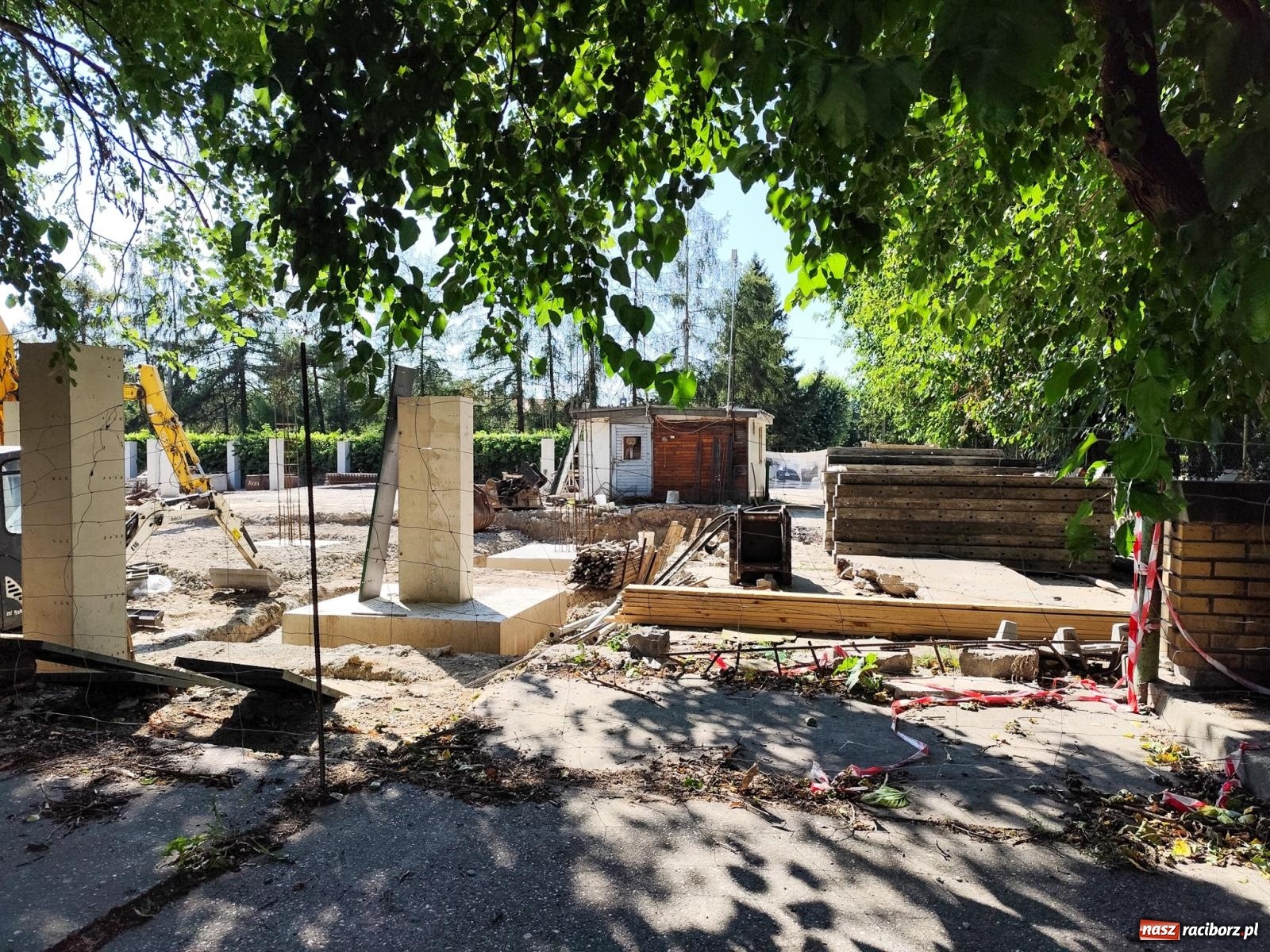 Zdjęcie w galerii na portalu naszraciborz.pl: Wyburzają i budują. Nowe inwestycje w Raciborzu [FOTO] wiadomości z regionu