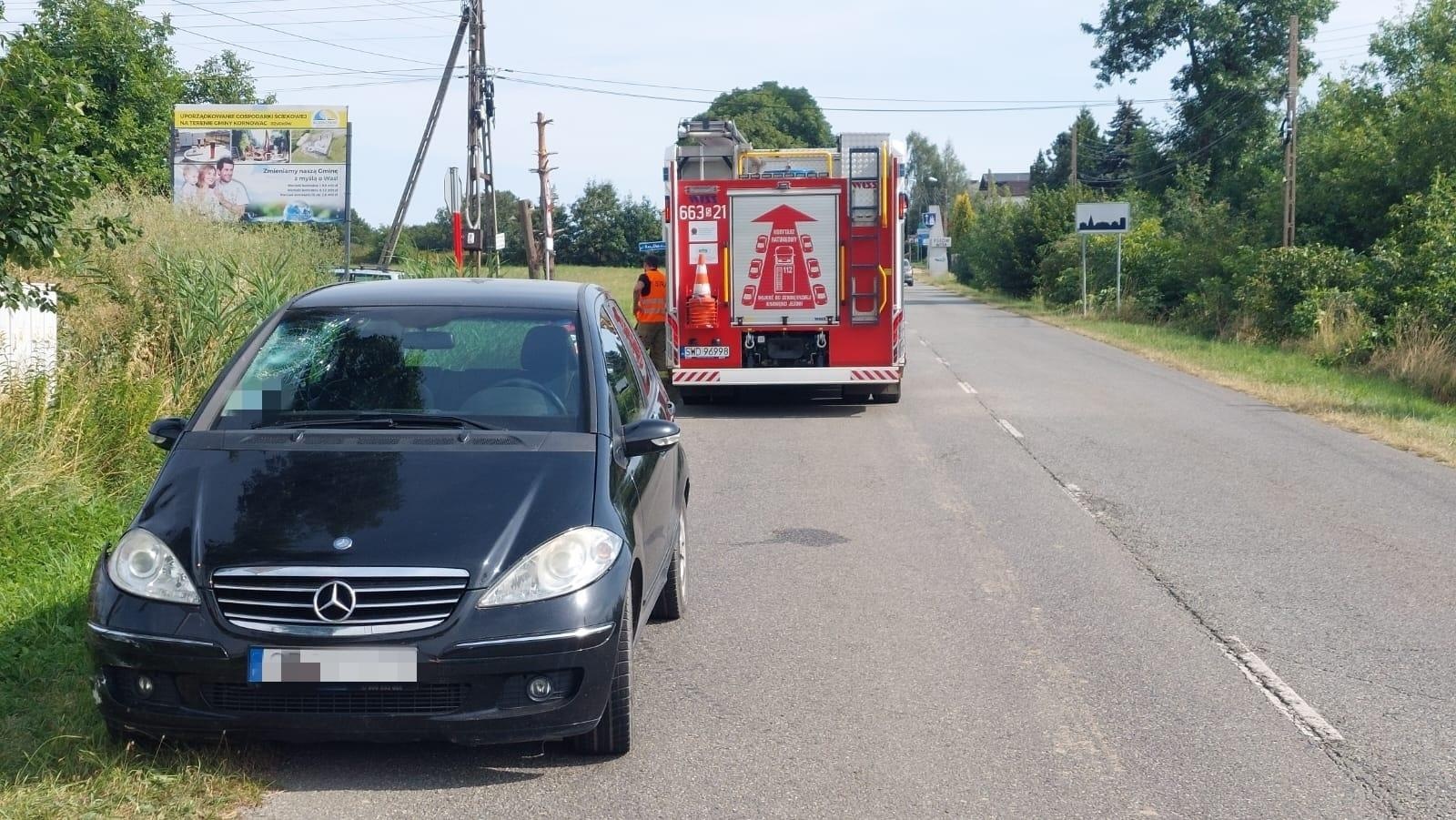 Zdjęcie w galerii na portalu naszraciborz.pl: Wyprzedając uderzyła w motorower. Kierujący jednośladem trafił do szpitala wiadomości z regionu