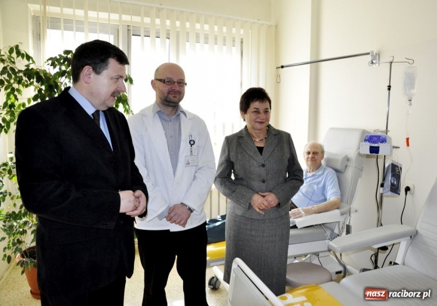 Zdjęcie w galerii na portalu naszraciborz.pl: Bank Spółdzielczy wsparł szpital wiadomości z regionu