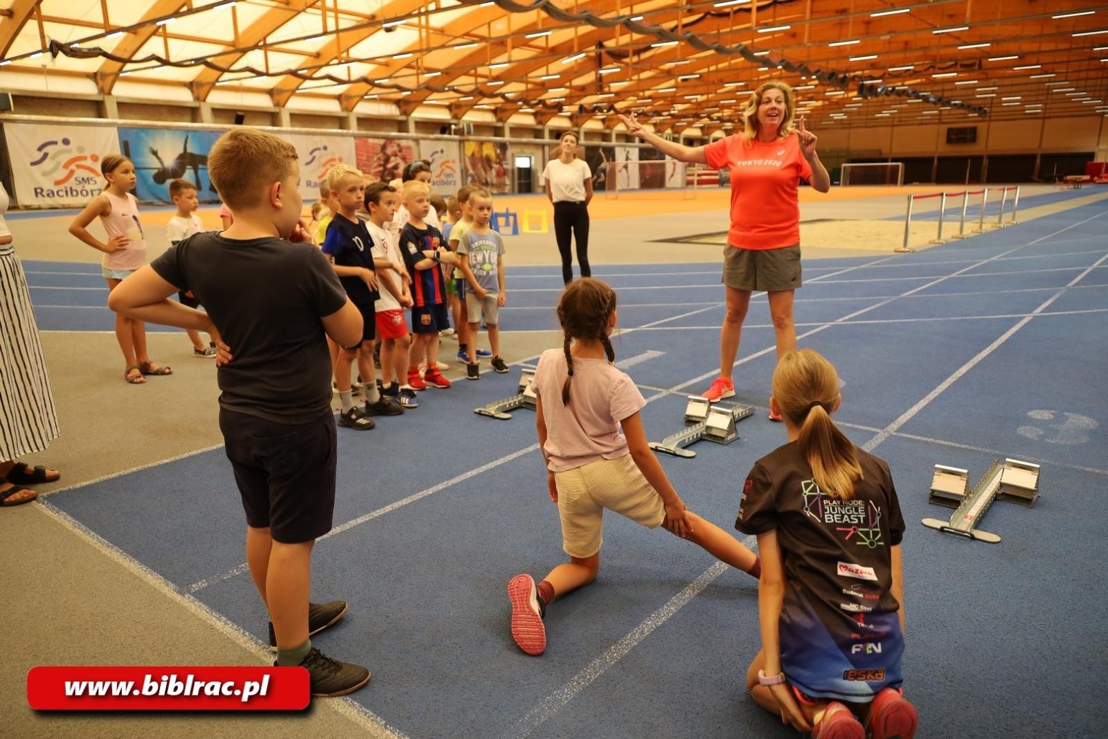 Zdjęcie w galerii na portalu naszraciborz.pl: 32 złote medale dla…raciborskiej biblioteki wiadomości z regionu
