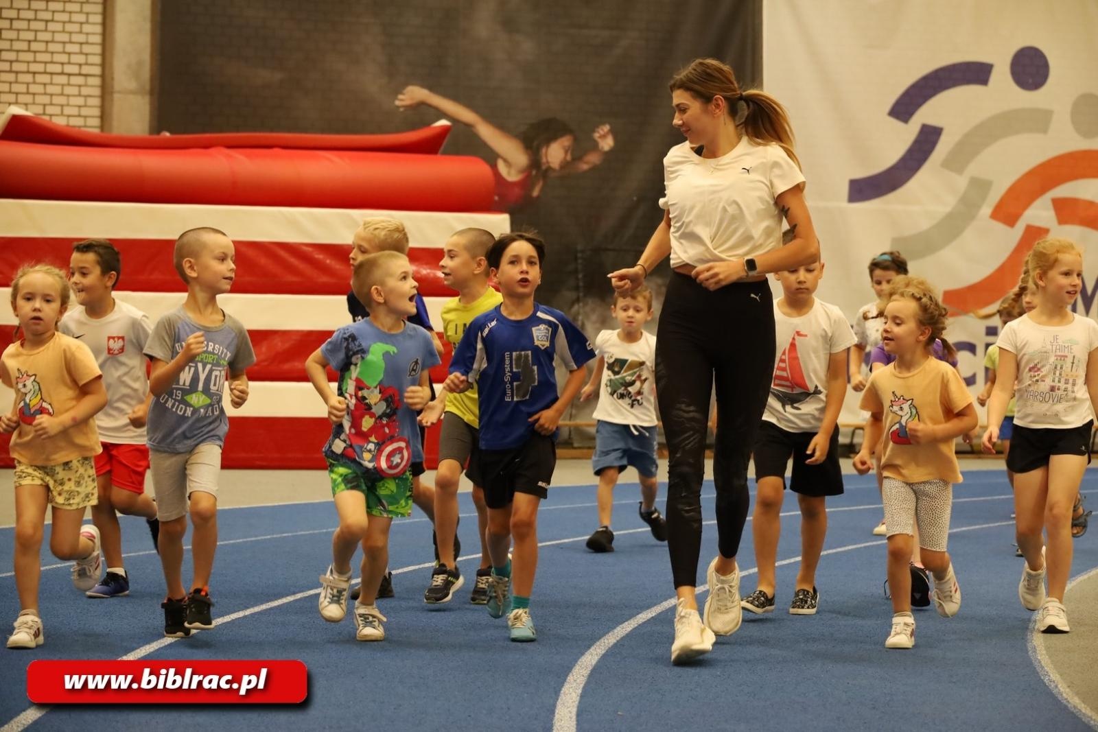 Zdjęcie w galerii na portalu naszraciborz.pl: 32 złote medale dla…raciborskiej biblioteki wiadomości z regionu