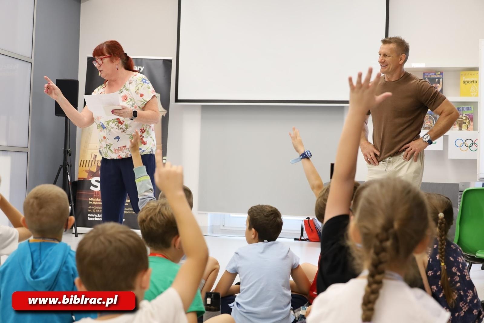Zdjęcie w galerii na portalu naszraciborz.pl: 32 złote medale dla…raciborskiej biblioteki wiadomości z regionu