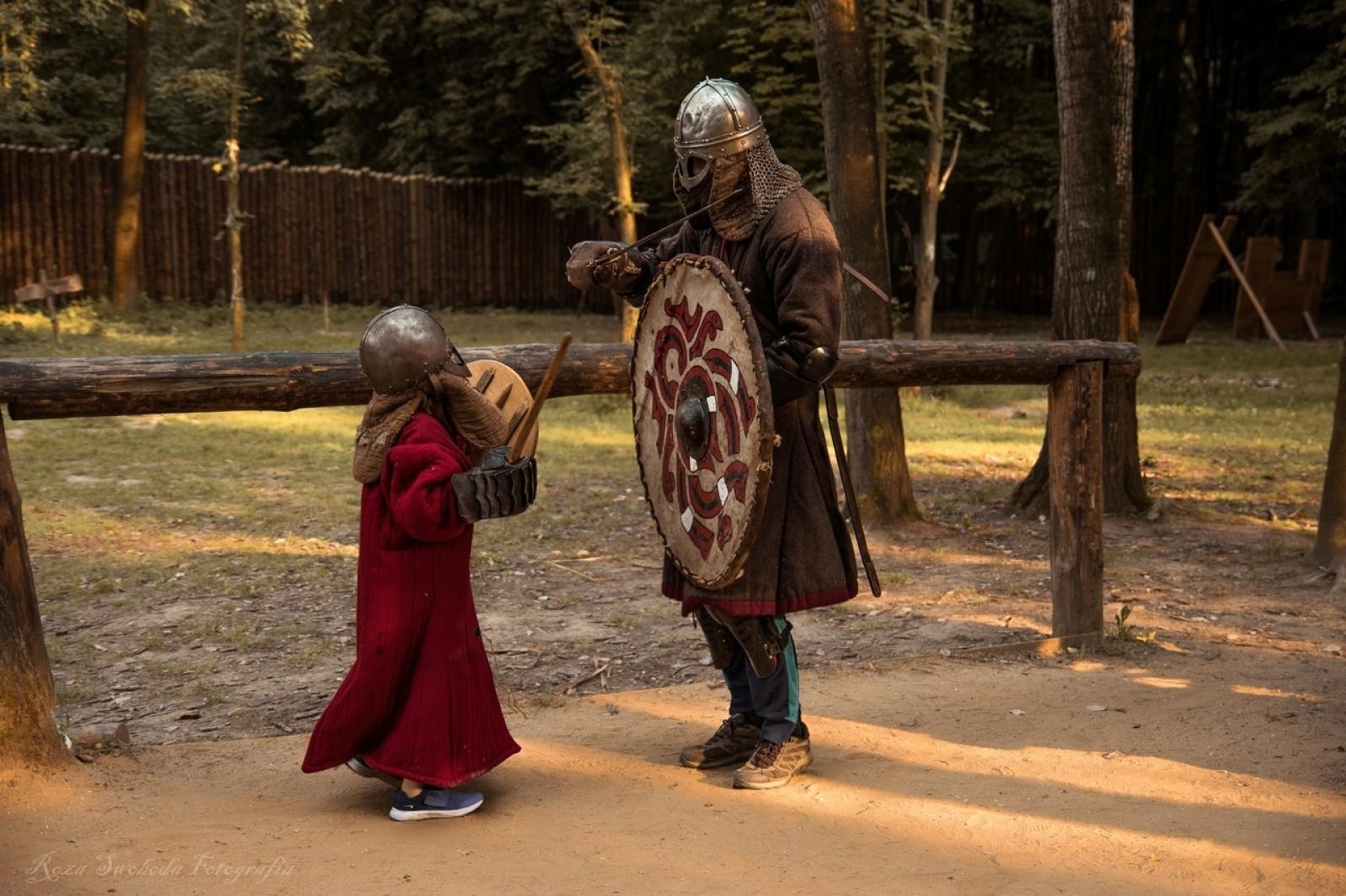Zdjęcie w galerii na portalu naszraciborz.pl: Średniowieczne kolonie w raciborskim grodzie wiadomości z regionu