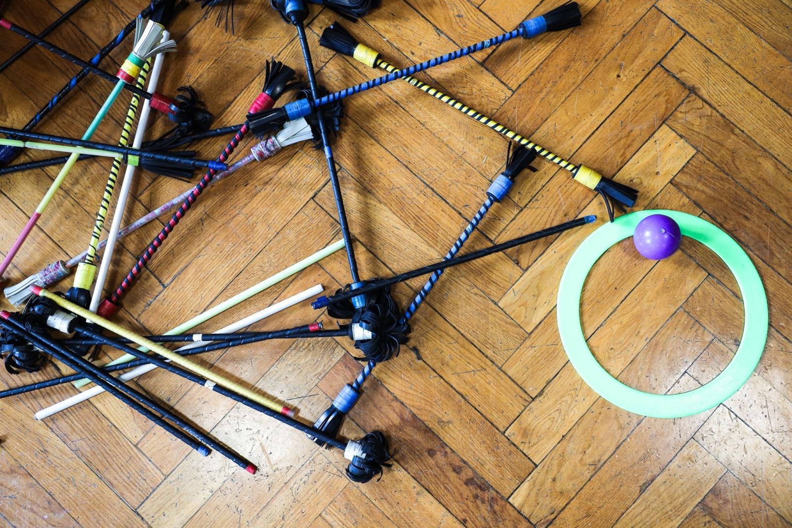 Zdjęcie w galerii na portalu naszraciborz.pl: Niemożliwe warsztaty CYRKOWE w Strzesze wiadomości z regionu