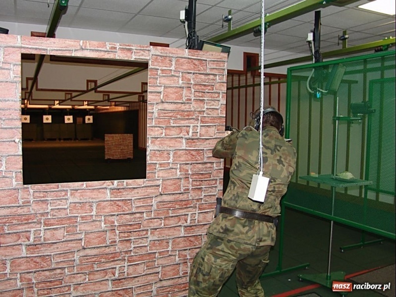 Zdjęcie w galerii na portalu naszraciborz.pl: Strzelanie na 20. urodziny wiadomości z regionu