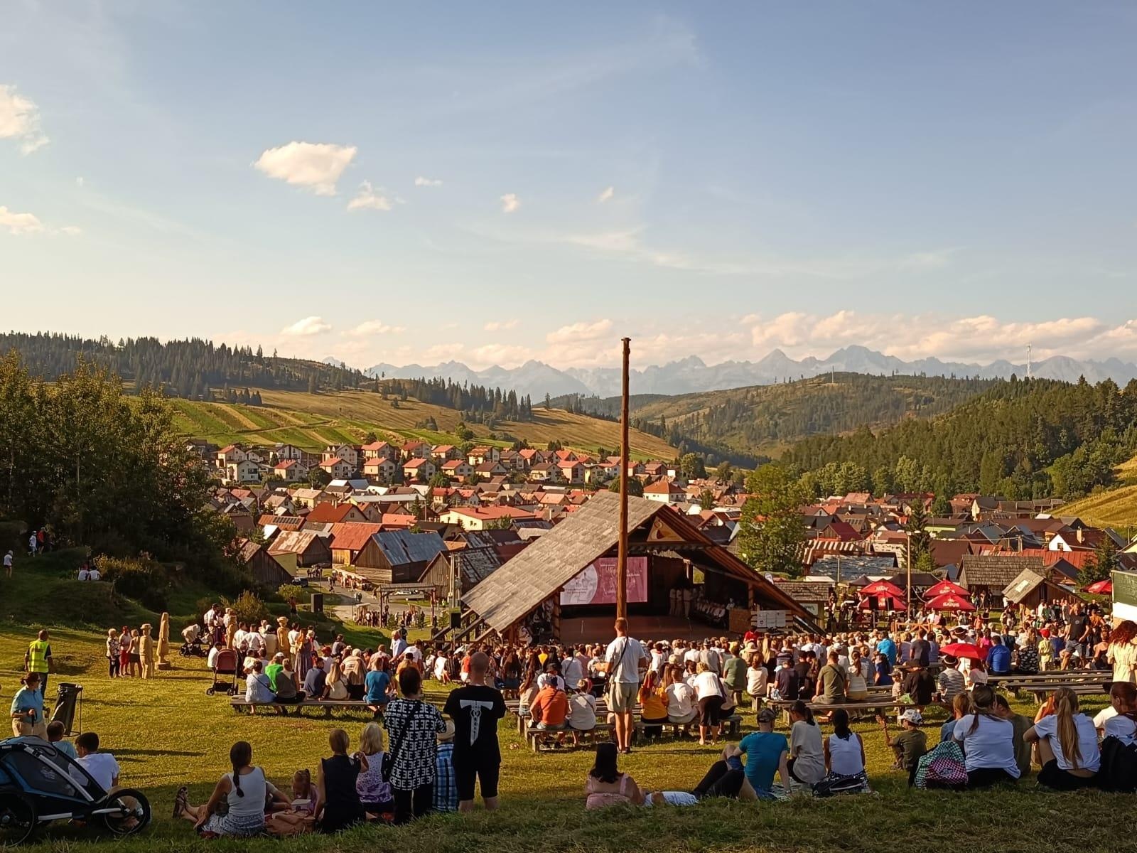 Zdjęcie w galerii na portalu naszraciborz.pl: Raciborzanie wrócili z kawałka nieba na ziemi wiadomości z regionu