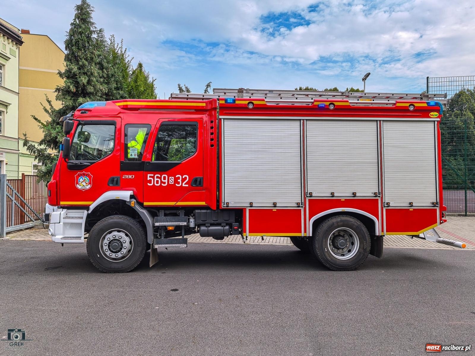 Zdjęcie w galerii na portalu naszraciborz.pl: Strażacka akcja przy Bankowej. Przyczyną zadymienie wiadomości z regionu