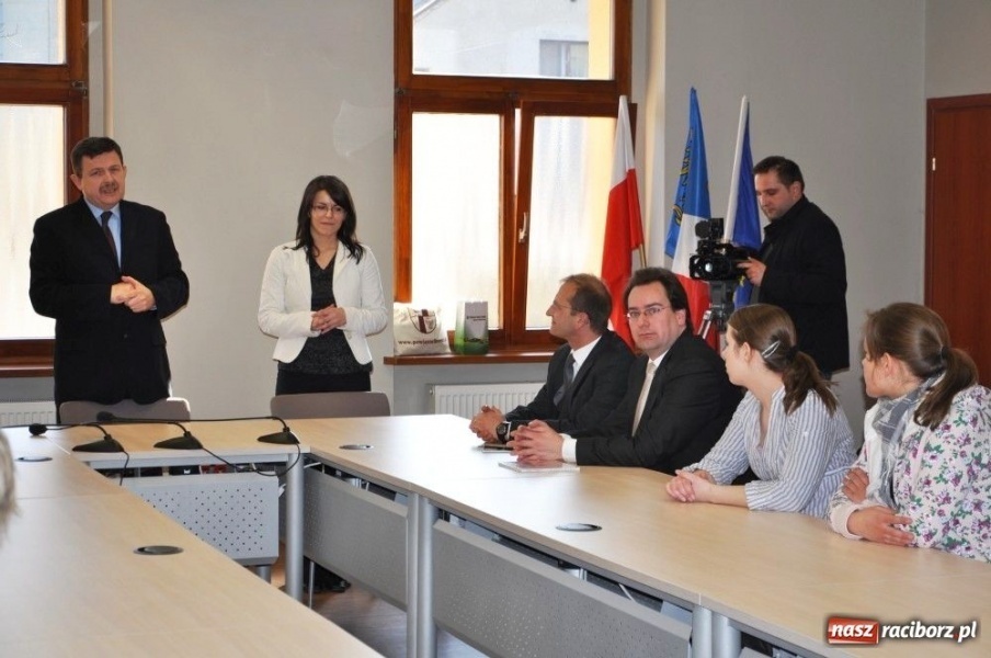 Zdjęcie w galerii na portalu naszraciborz.pl: Następnym razem spotkamy się na zamku wiadomości z regionu