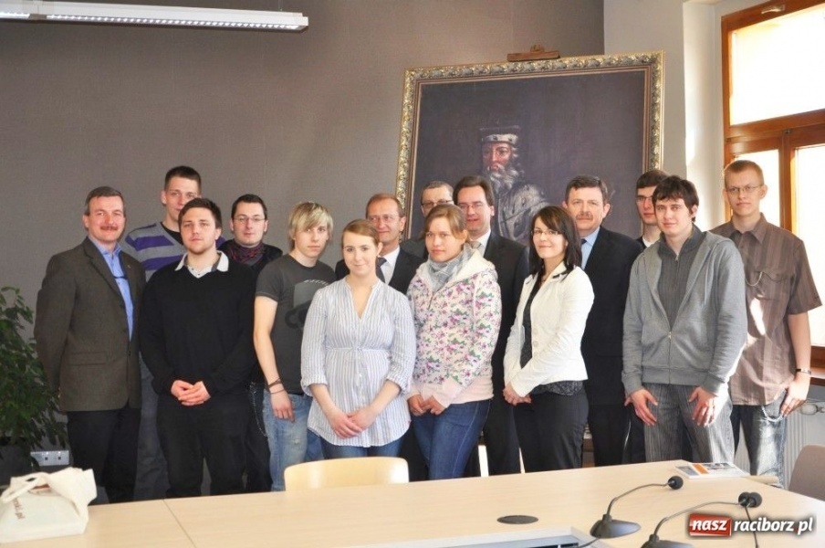 Zdjęcie w galerii na portalu naszraciborz.pl: Następnym razem spotkamy się na zamku wiadomości z regionu