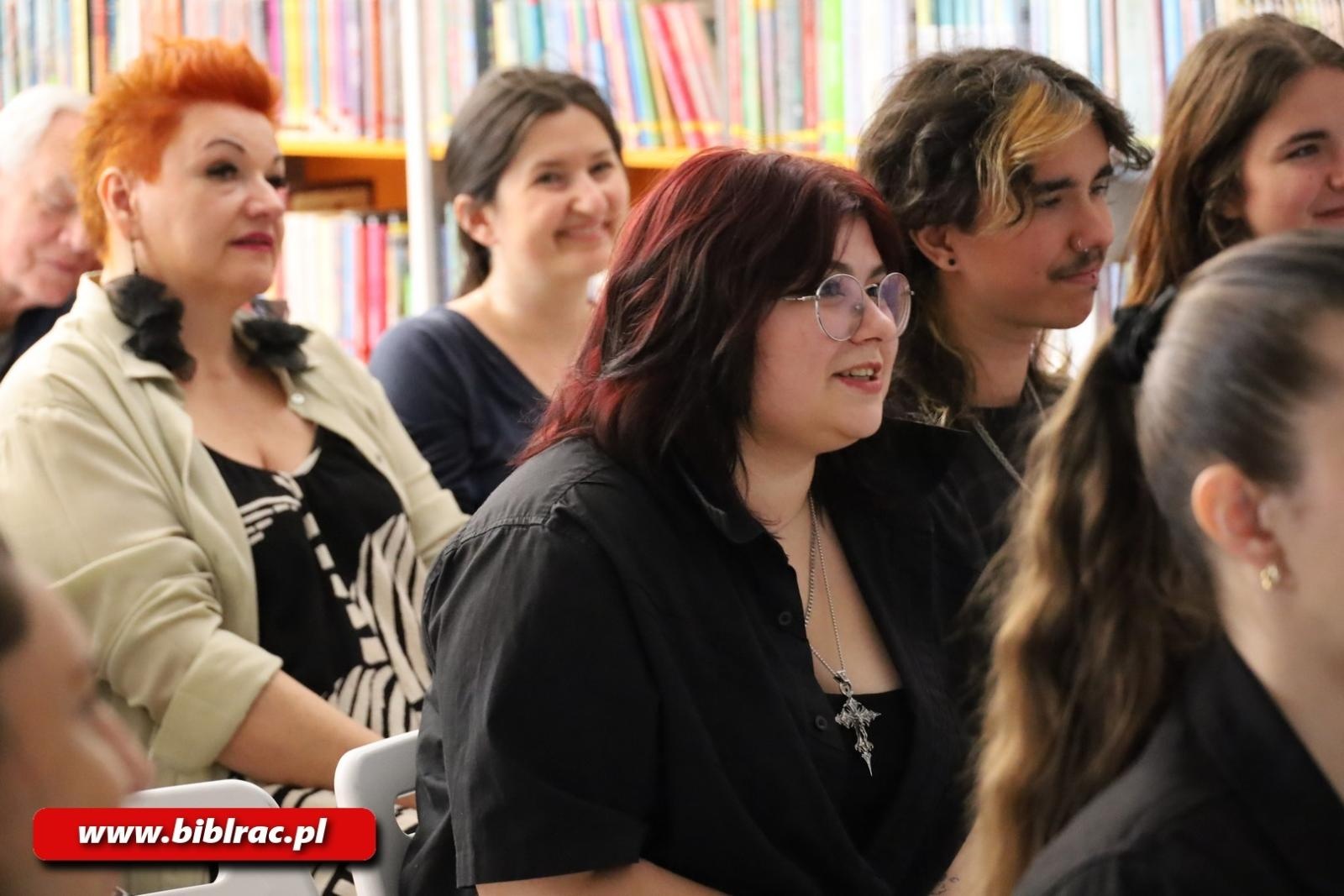 Zdjęcie w galerii na portalu naszraciborz.pl: Dyplomy 2024: fotografia artystyczna. Nowa wystawa w raciborskiej bibliotece wiadomości z regionu