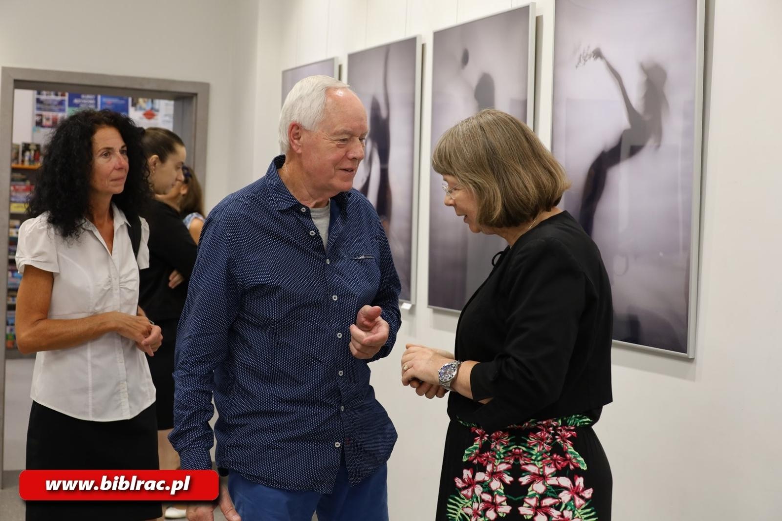 Zdjęcie w galerii na portalu naszraciborz.pl: Dyplomy 2024: fotografia artystyczna. Nowa wystawa w raciborskiej bibliotece wiadomości z regionu