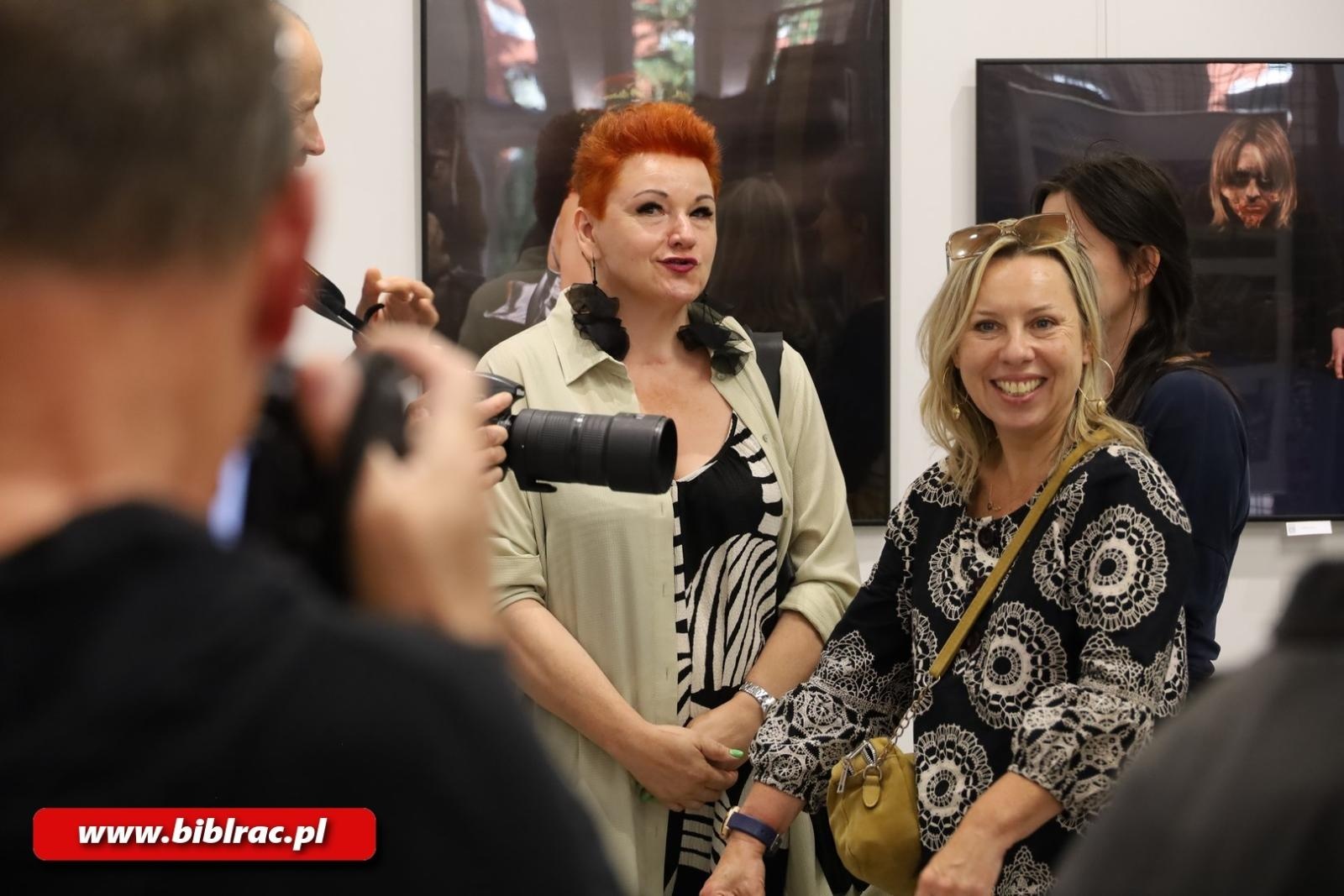 Zdjęcie w galerii na portalu naszraciborz.pl: Dyplomy 2024: fotografia artystyczna. Nowa wystawa w raciborskiej bibliotece wiadomości z regionu
