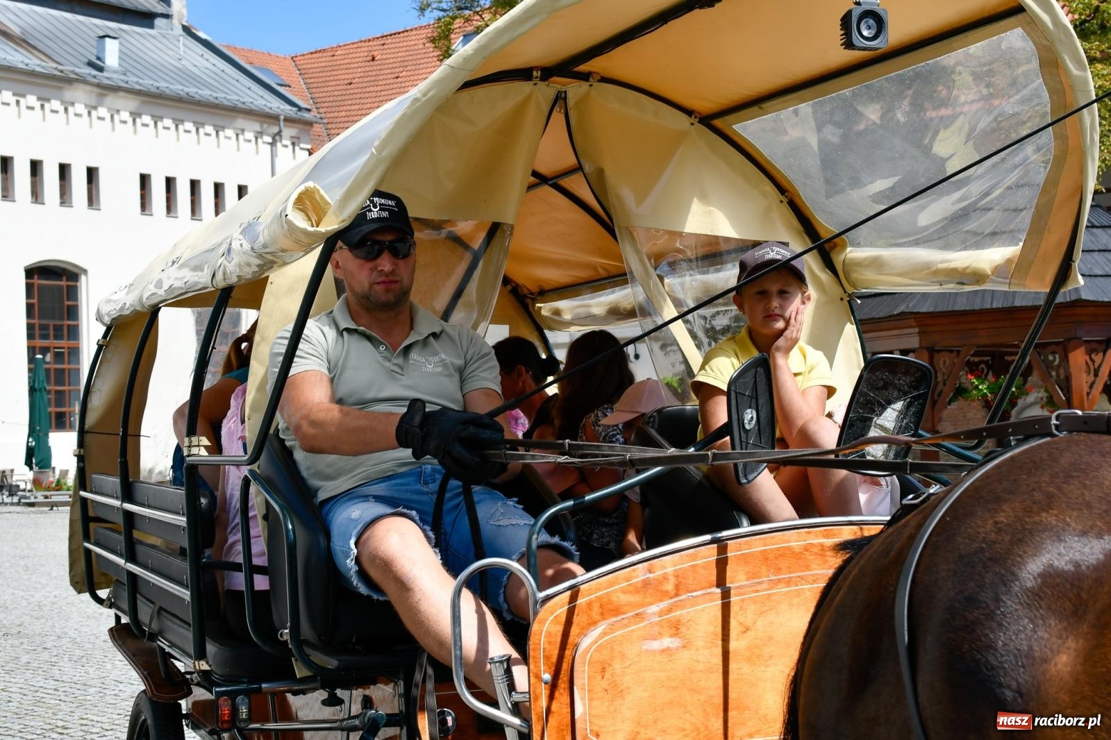 Zdjęcie w galerii na portalu naszraciborz.pl: Zamkowe wakacje w siodle z coraz wyższą frekwencją wiadomości z regionu