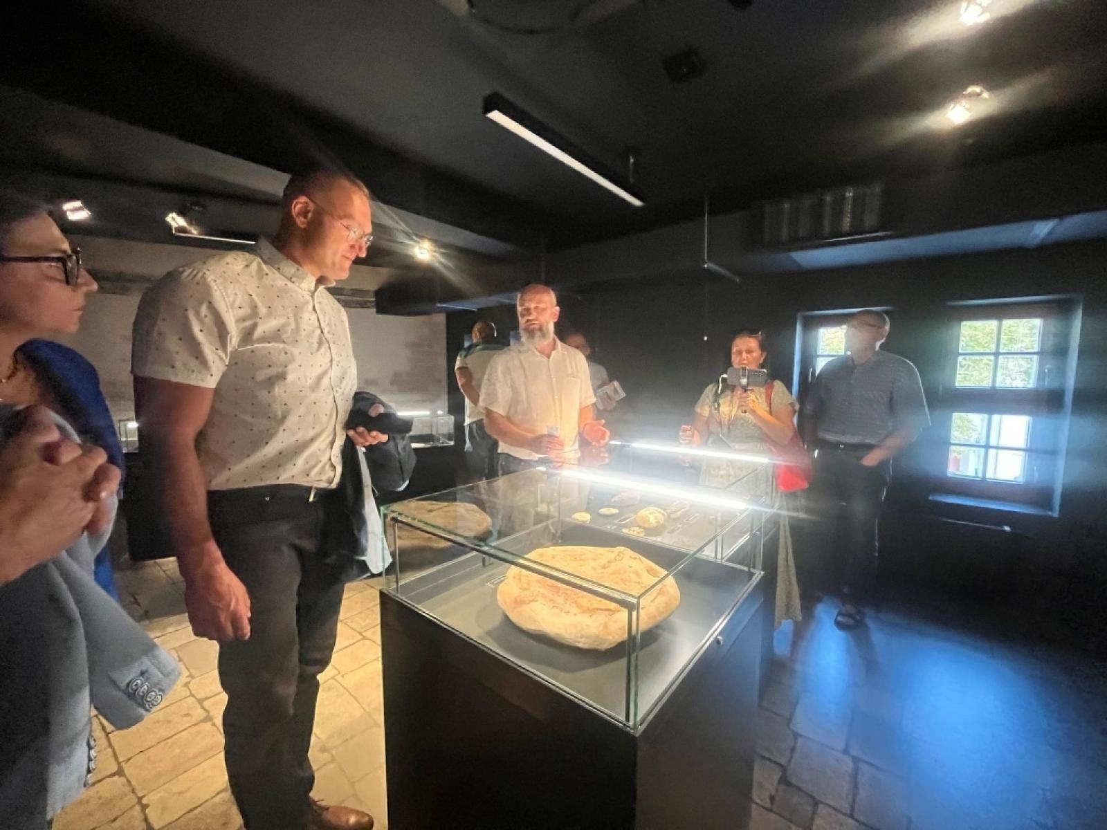 Zdjęcie w galerii na portalu naszraciborz.pl: Modernizacja Roku i Budowa XXI Wieku. Komisja oceniała raciborski zamek wiadomości z regionu